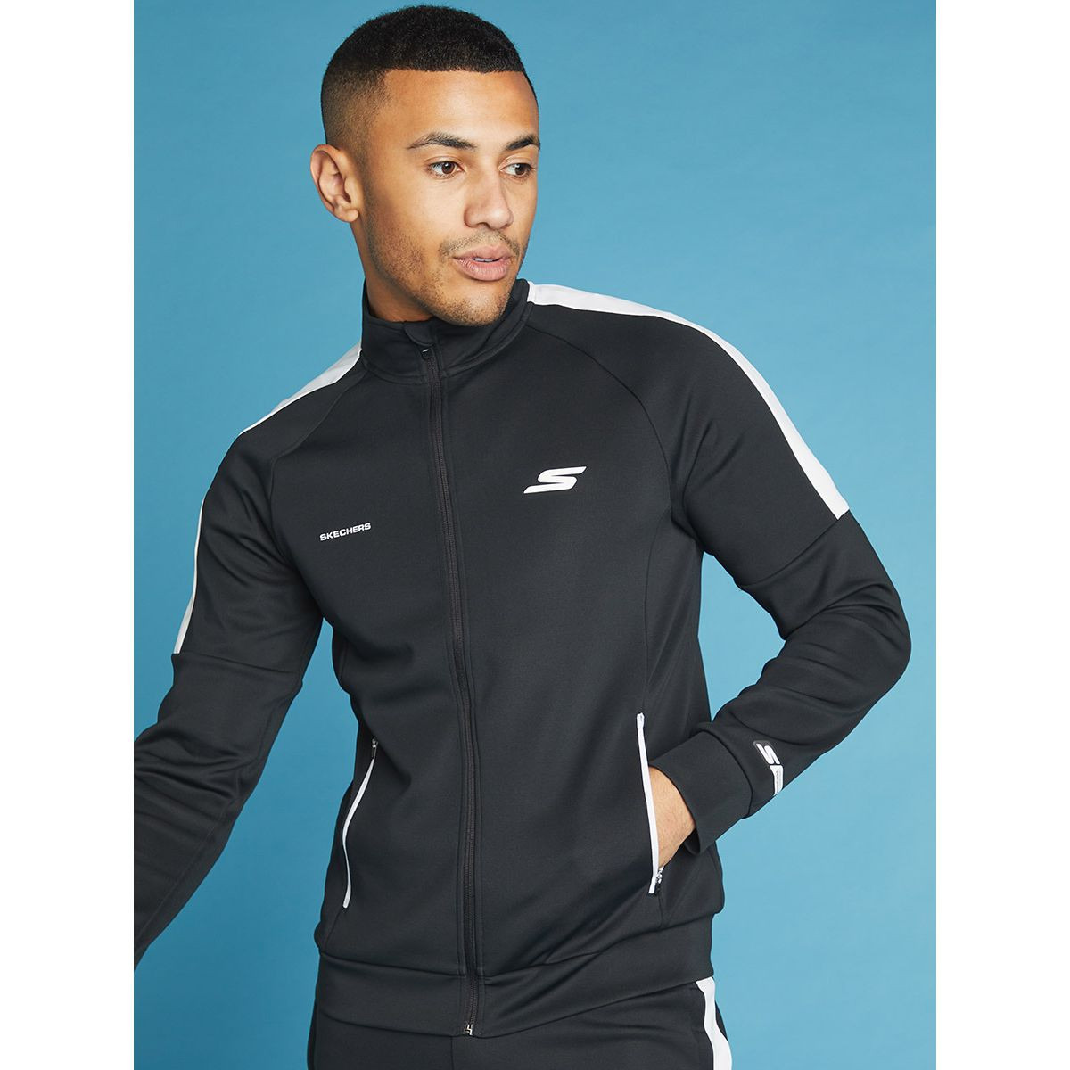 Skechers Full Zip Closure Contrast Panel Long Sleeves Jacket-men-clothing-sportswearandactivewear-hoodiesandsweatshirts-image-3