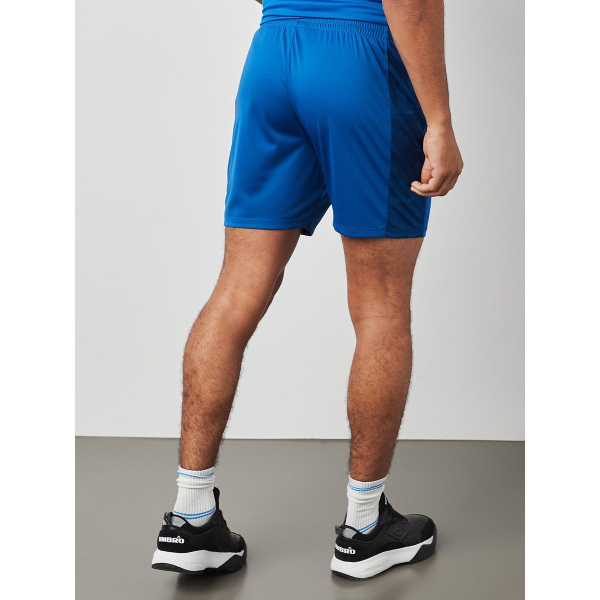Umbro Fragment Shorts with Side Contrast Panel-men-clothing-sportswearandactivewear-bottoms-image-4