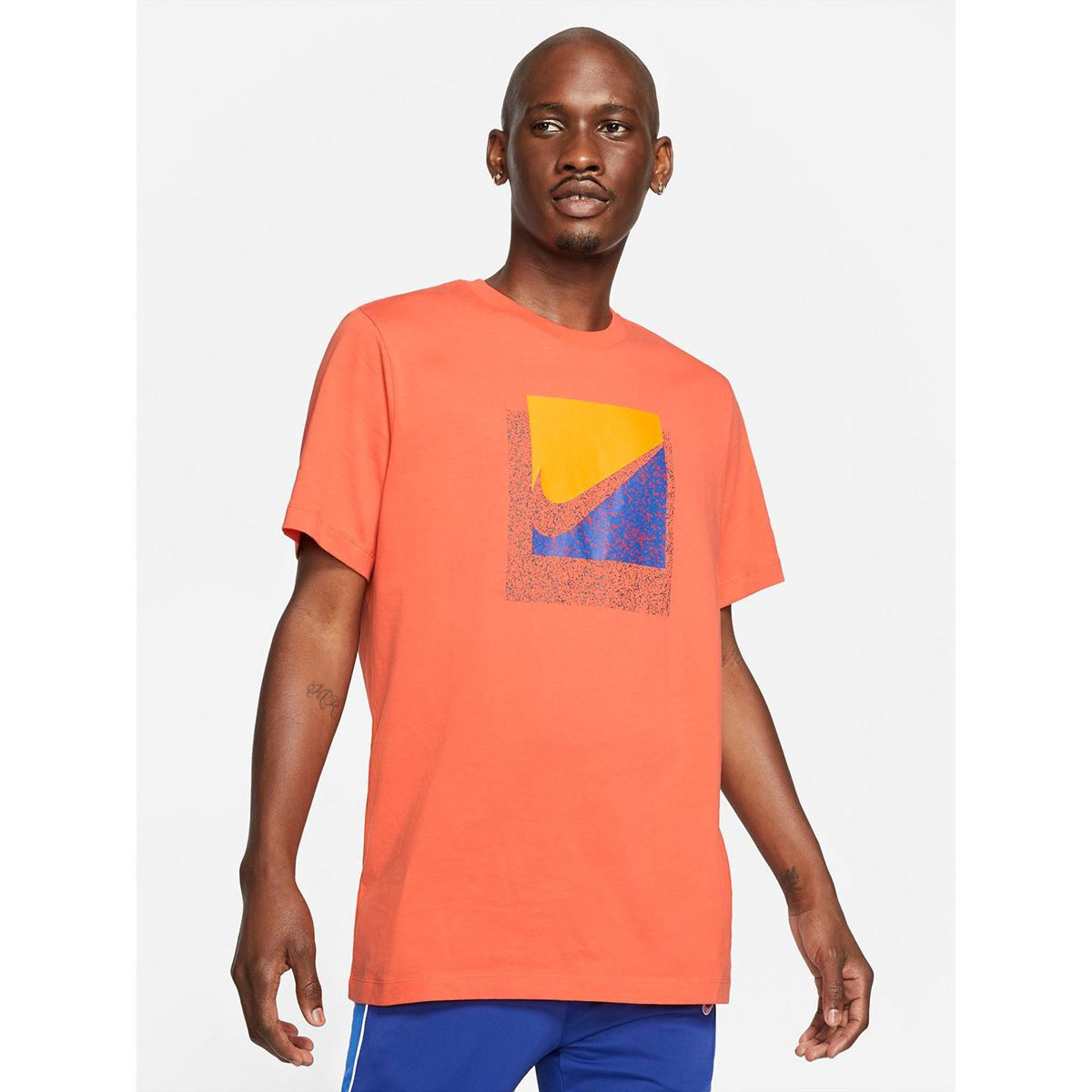 Nike box hotsell logo shirt