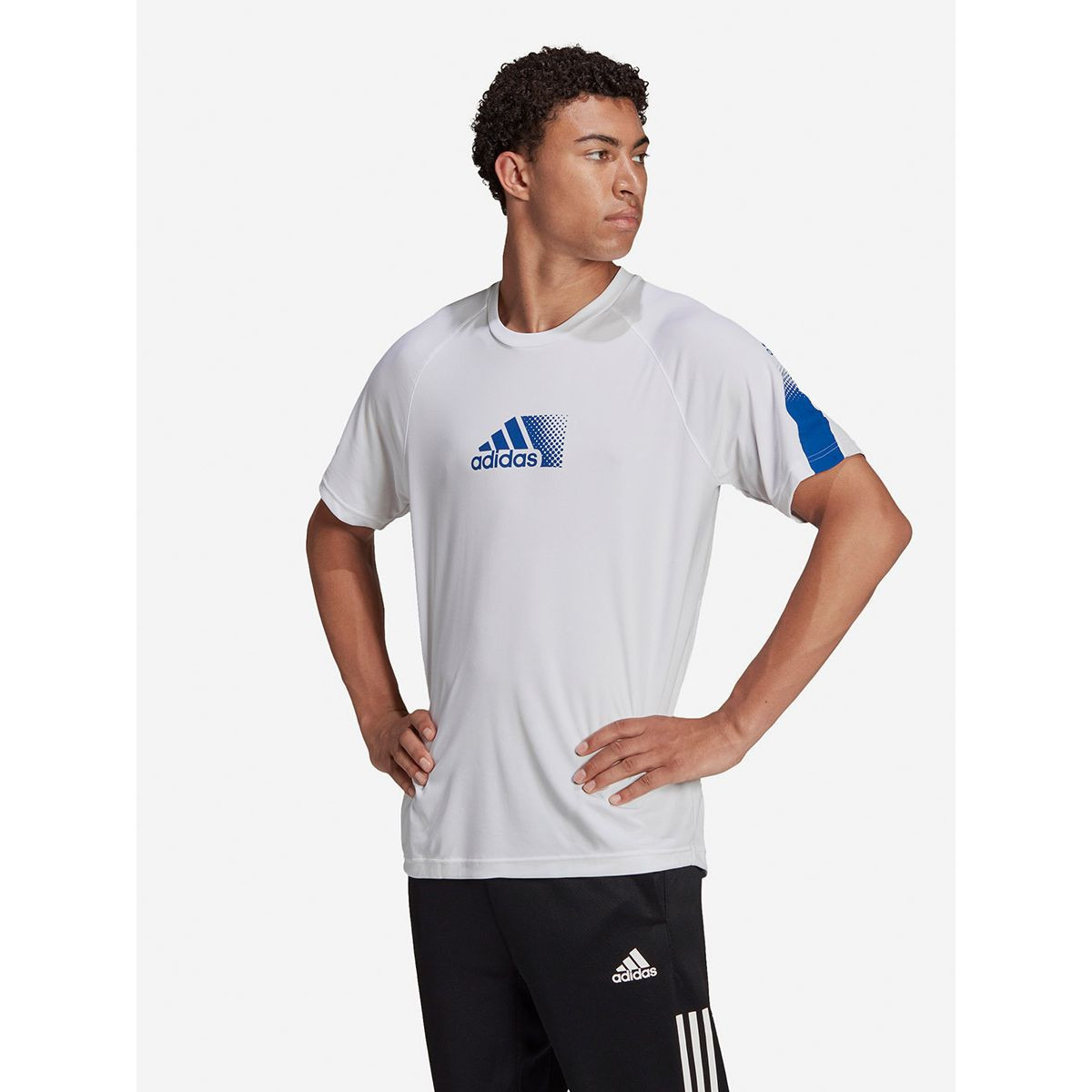 تيشيرت اديداس بقصة ضيقة-men-clothing-sportswearandactivewear-tshirtsandpolos-image-1