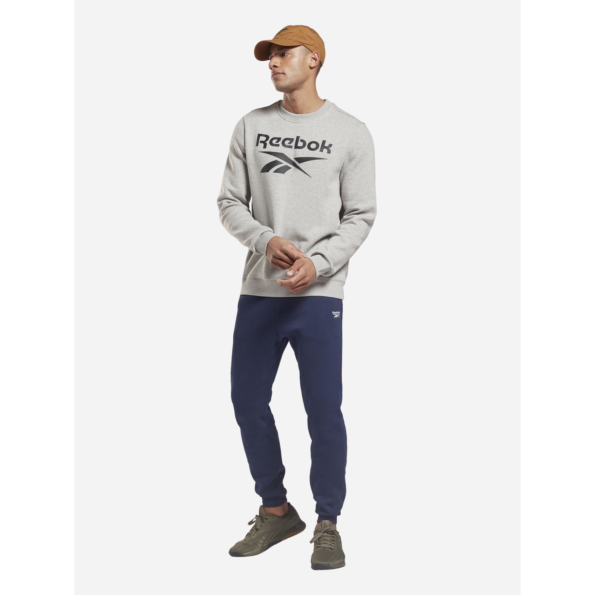 Reebok Logo Print Long Sleeves Woven Sweatshirt-men-winterwear-hoodiesandsweatshirts-image-3