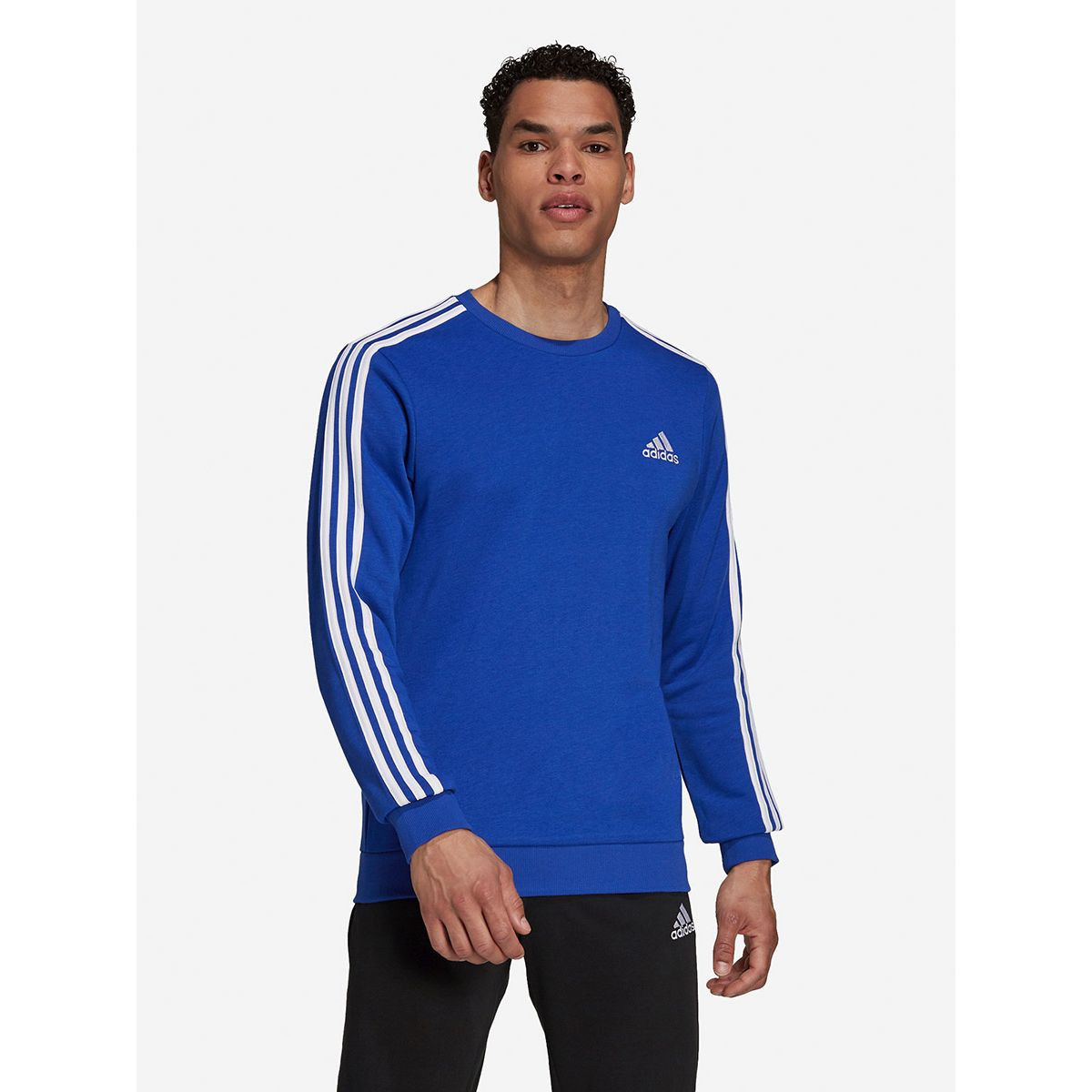 سويت شيرت بأكمام مطبعة بخطوط من اديداس-men-winterwear-hoodiesandsweatshirts-image-1