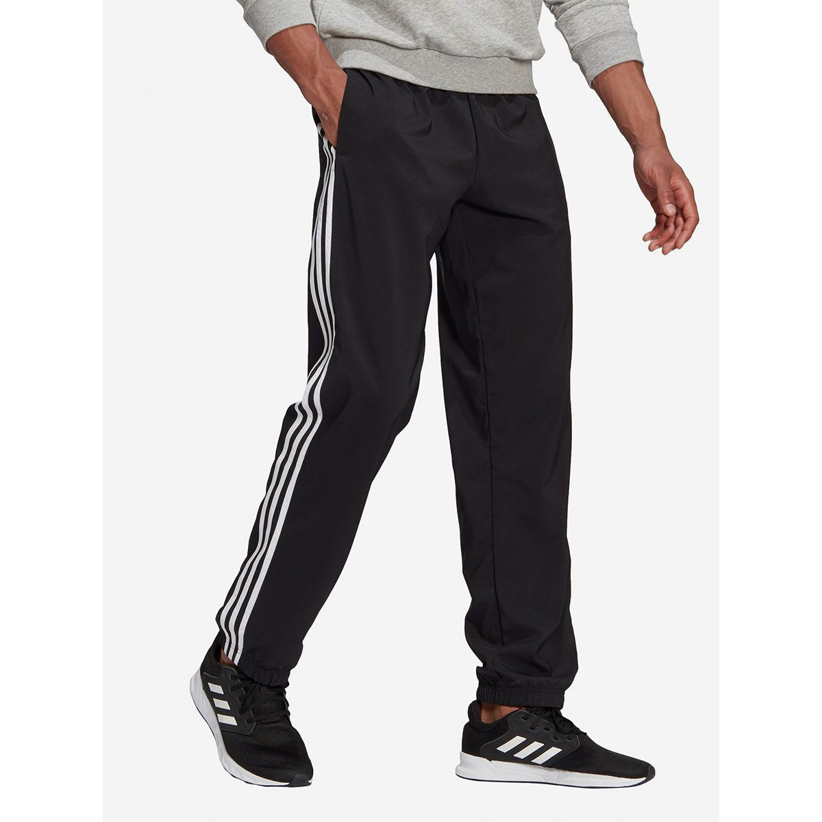 بنطال رياضي بخطوط جانبية-men-clothing-sportswearandactivewear-bottoms-image-3