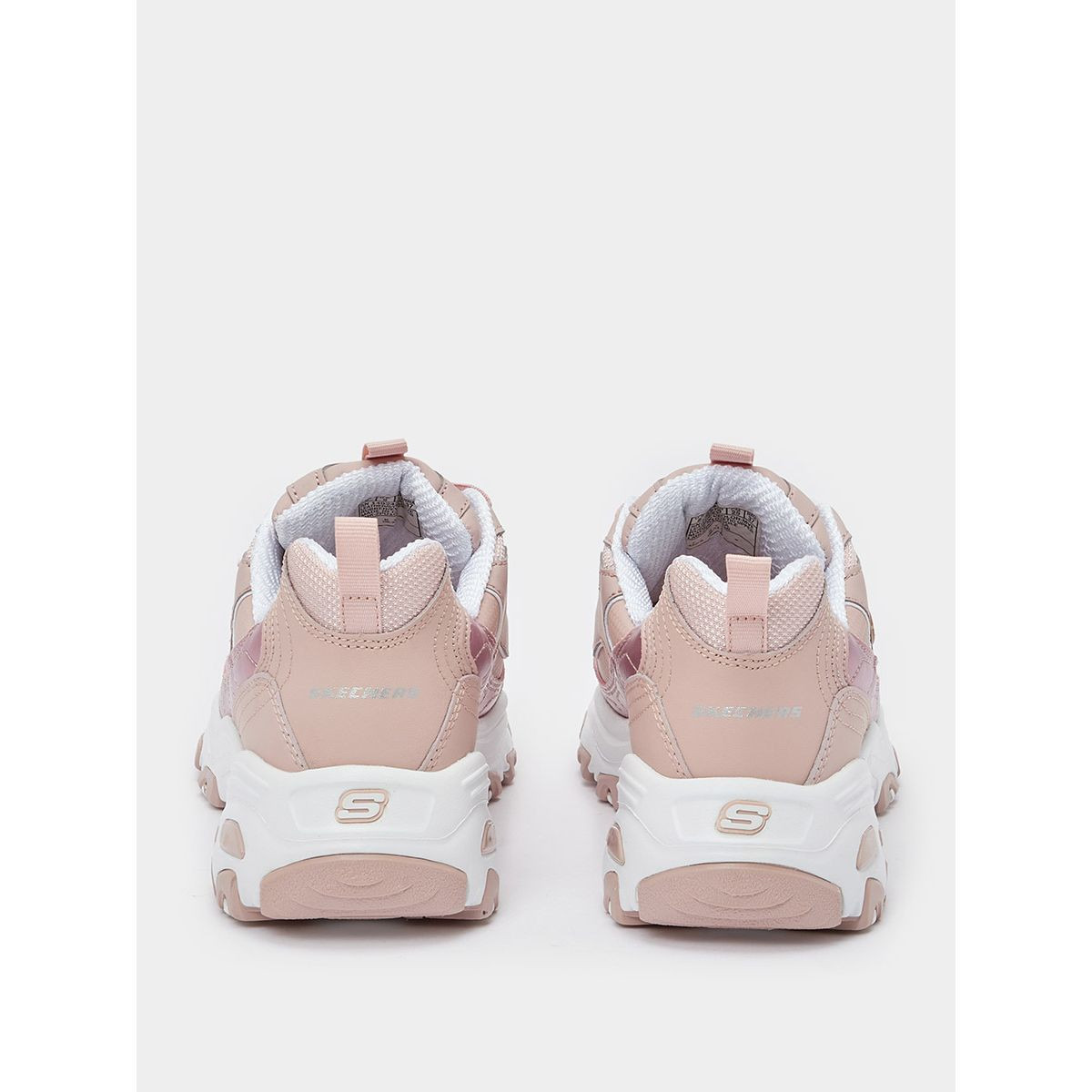 حذاء سنيكرز مزين بدرزات-sports-women-shoes-image-4