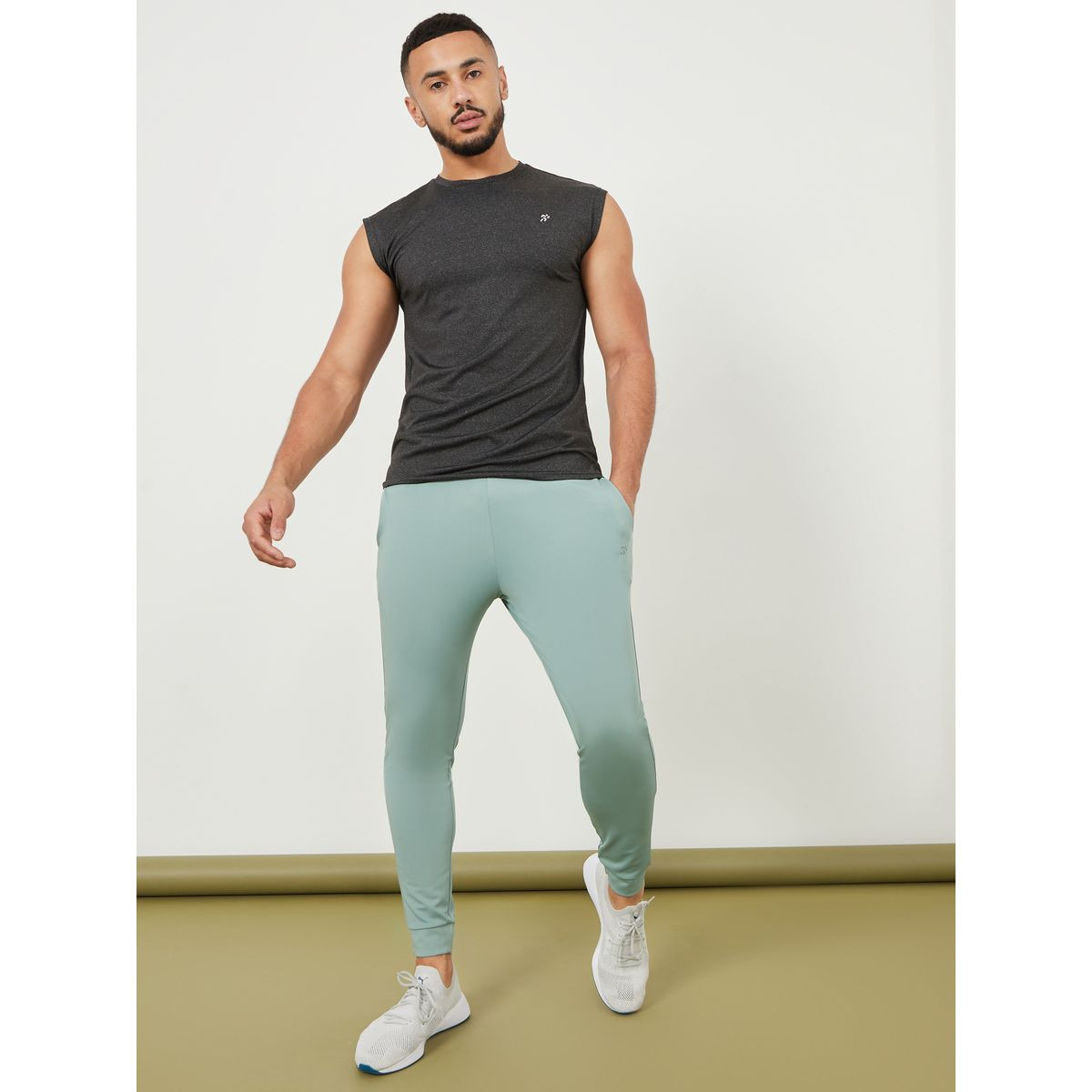 Styli Elastic Waistband Active Knit Jogger-sports-men-clothing-bottoms-image-2