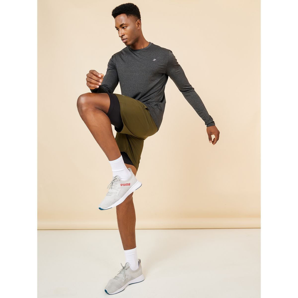 شورت رياضي للركض-sports-men-clothing-bottoms-image-2
