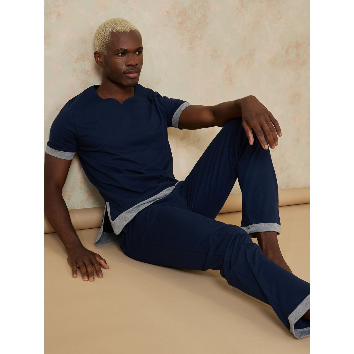 طقم بيجاما من ( تيشيرت + بنطال )-men-clothing-nightwear-sets-image-1