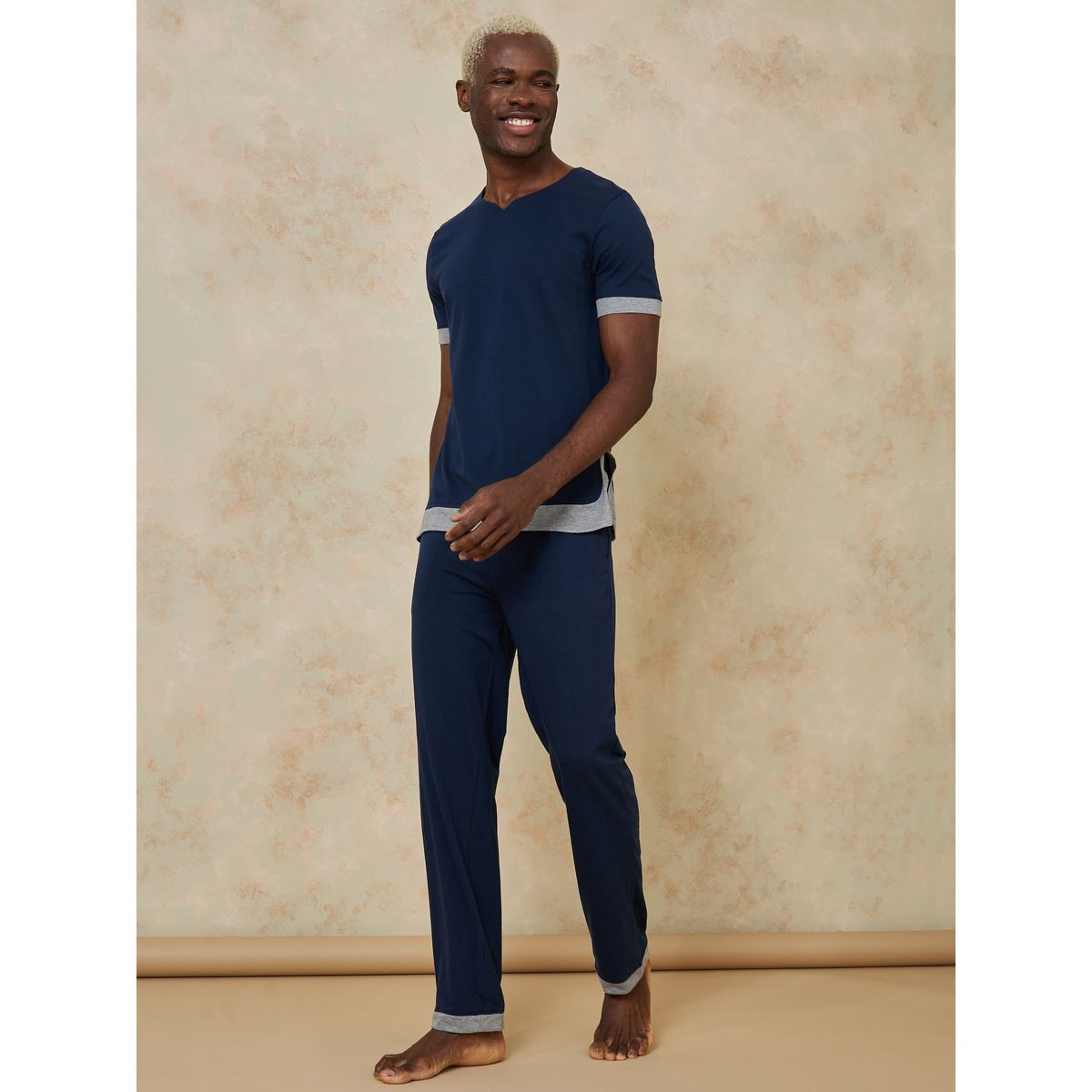 طقم بيجاما من ( تيشيرت + بنطال )-men-clothing-nightwear-sets-image-2