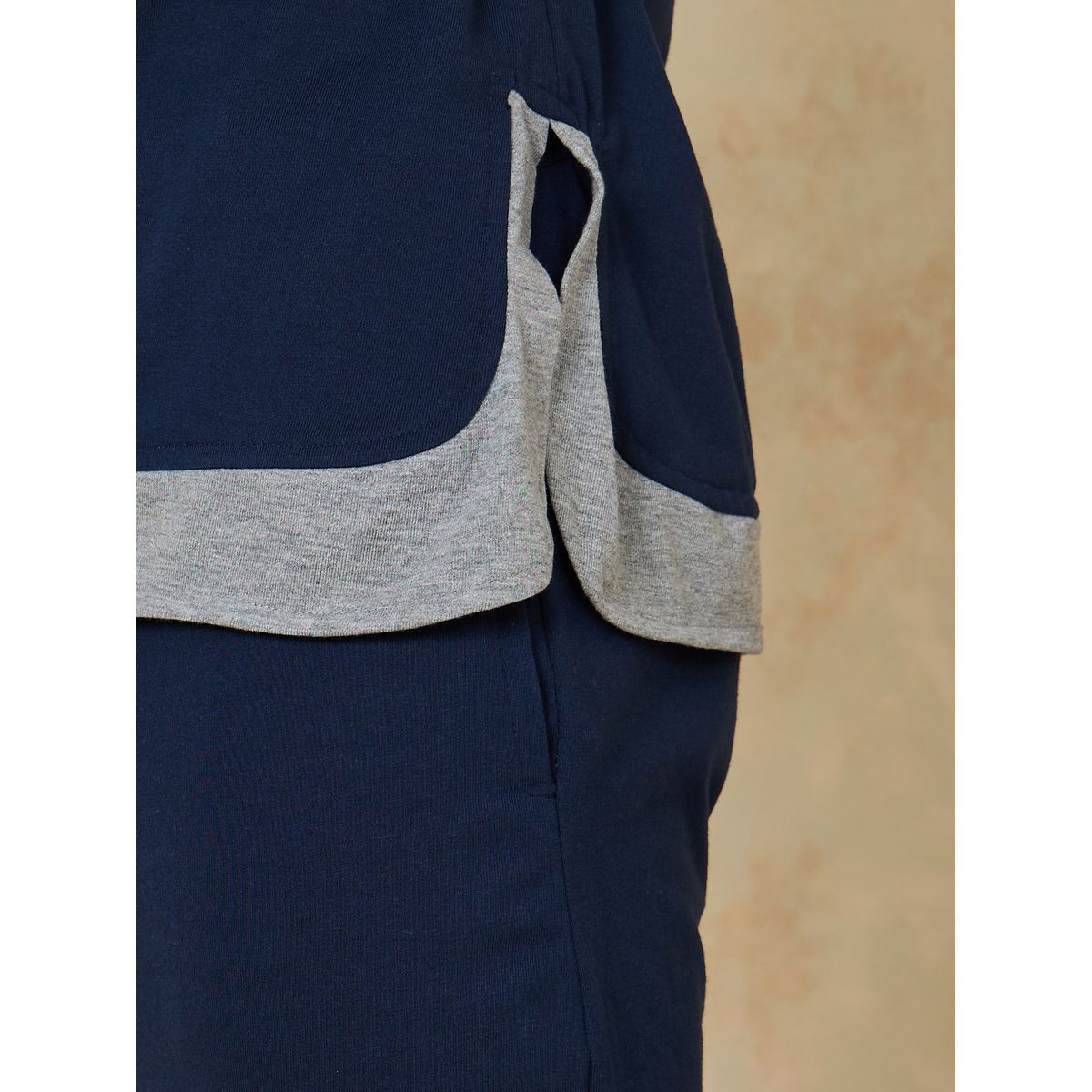 طقم بيجاما من ( تيشيرت + بنطال )-men-clothing-nightwear-sets-image-4