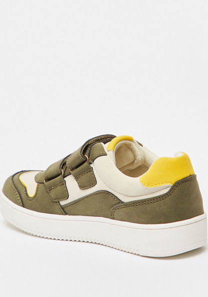 Mister Duchini Solid Sneakers with Hook and Loop Closure