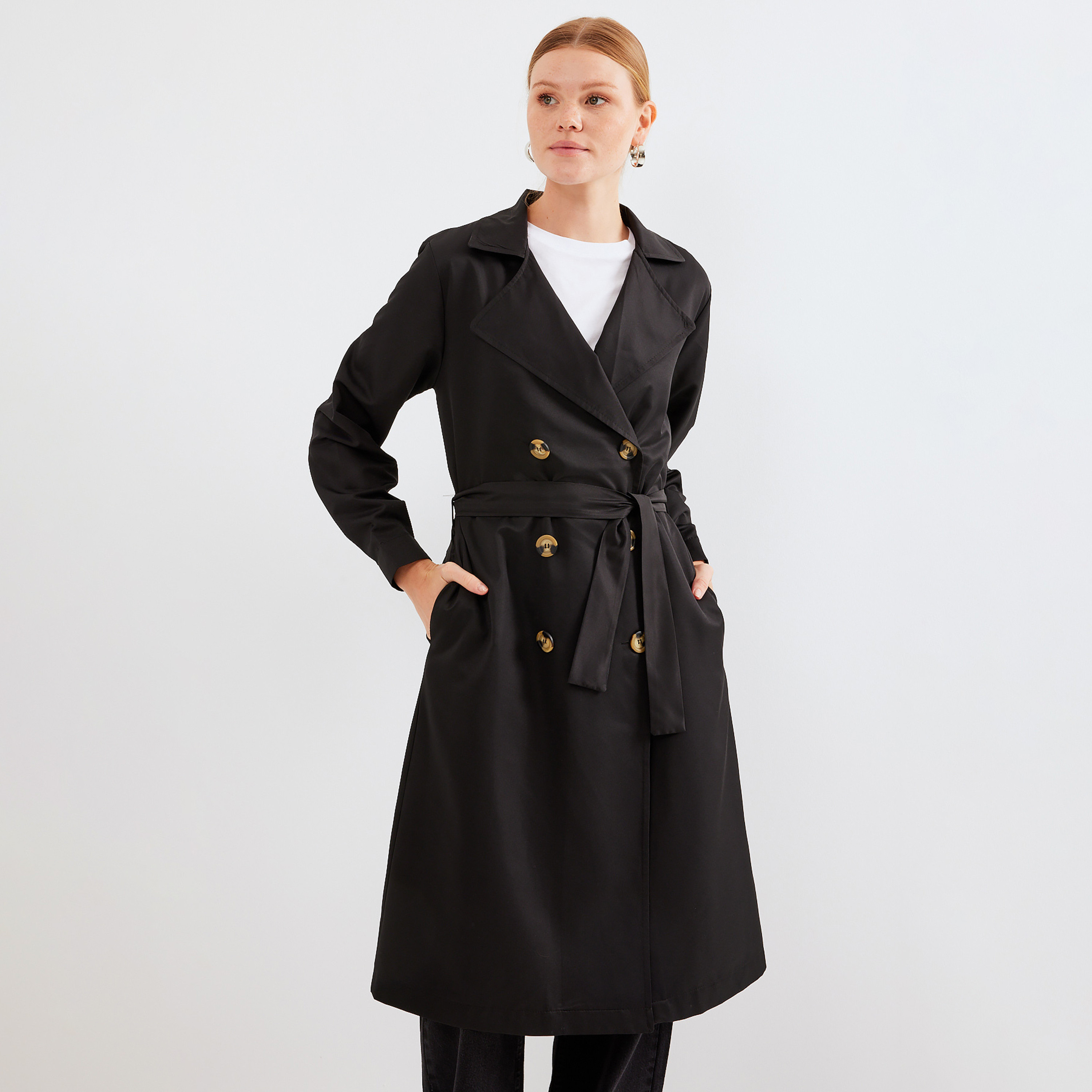 معطف ترنش مزدوج الصدر بياقة مطوية نسائي باللون الأسود من بيجدارت-women-clothing-coatsandjackets-coats-image-1