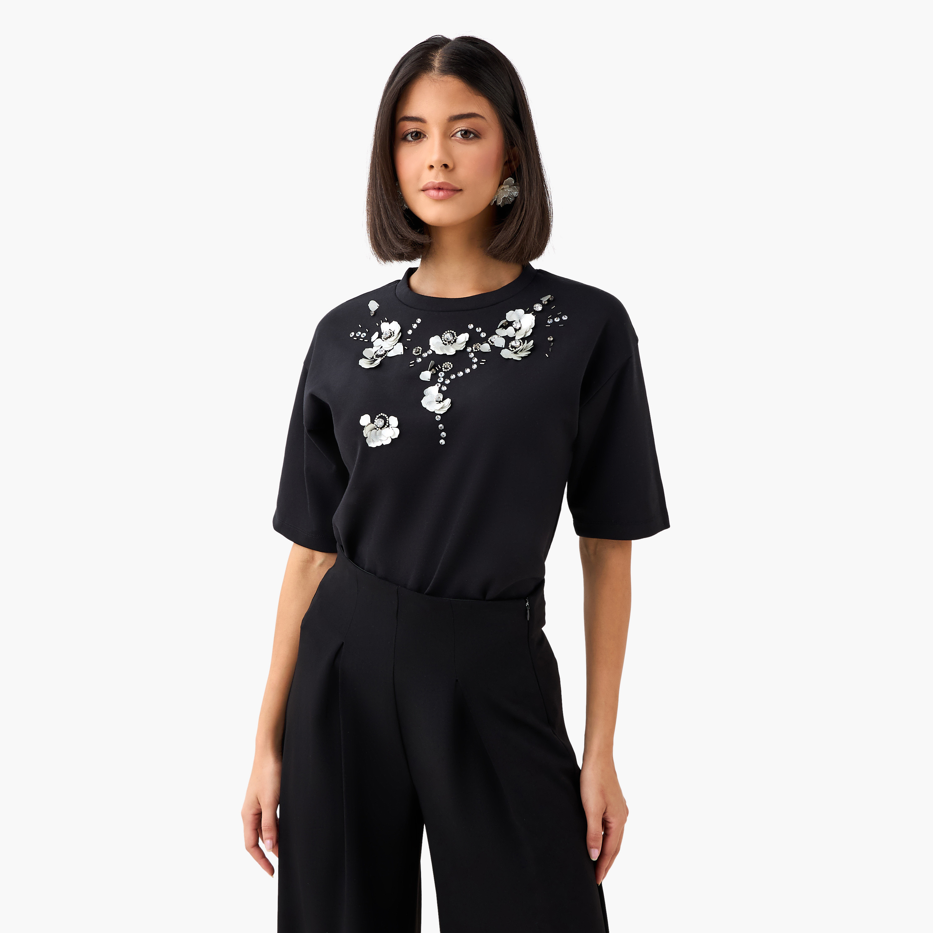 تيشيرت مزين بقصّة عادية-women-clothing-tshirts-image-2
