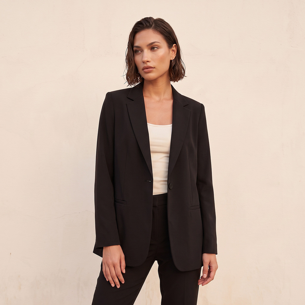 بليزر بياقة نوتش من سمارت من سبلاش-women-clothing-coatsandjackets-blazers-image-1