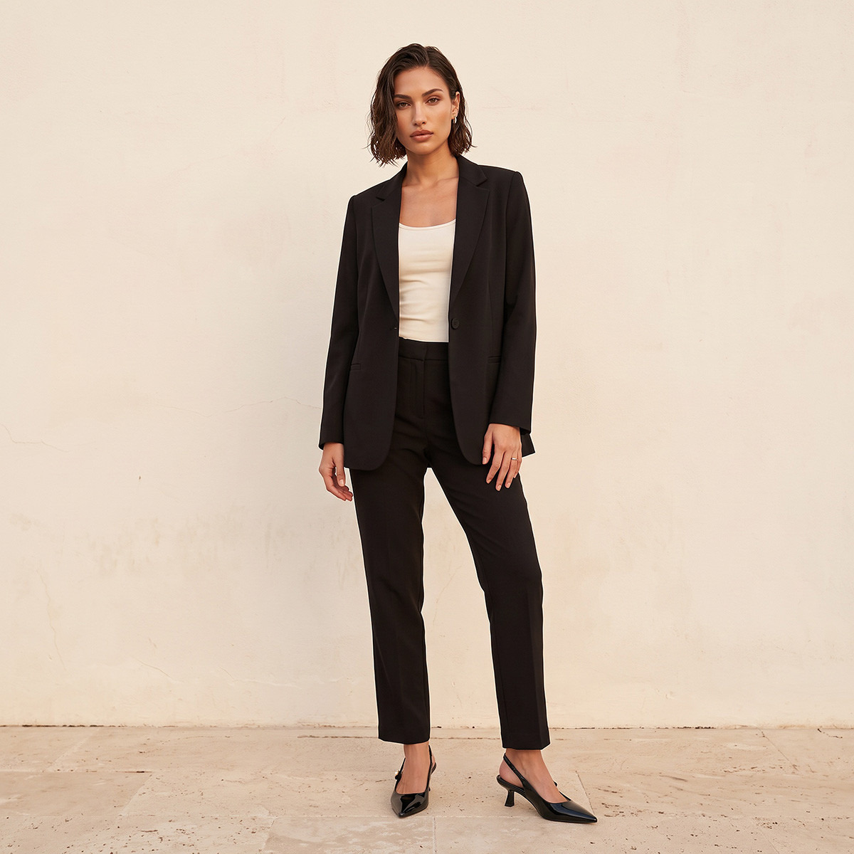 بليزر بياقة نوتش من سمارت من سبلاش-women-clothing-coatsandjackets-blazers-image-2