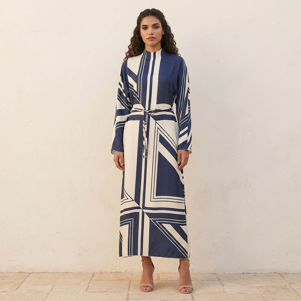 فستان ماكسي بطبعات وحزام بإبزيم من سبلاش سمارت-women-clothing-dresses-image-1