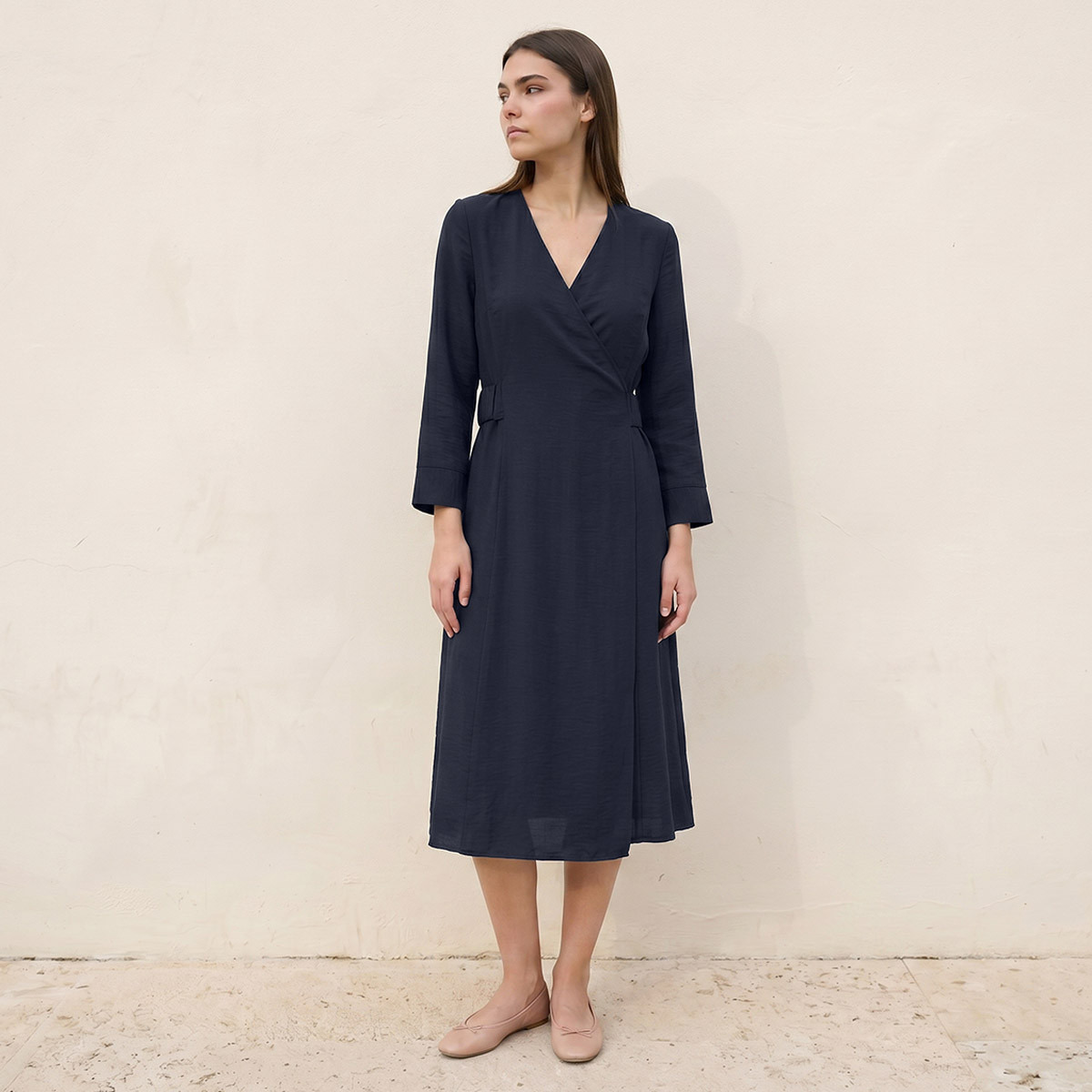 فستان لف بارز الملمس بتفاصيل خصر مطاطي من سبلاش سمارت-women-clothing-dresses-image-4