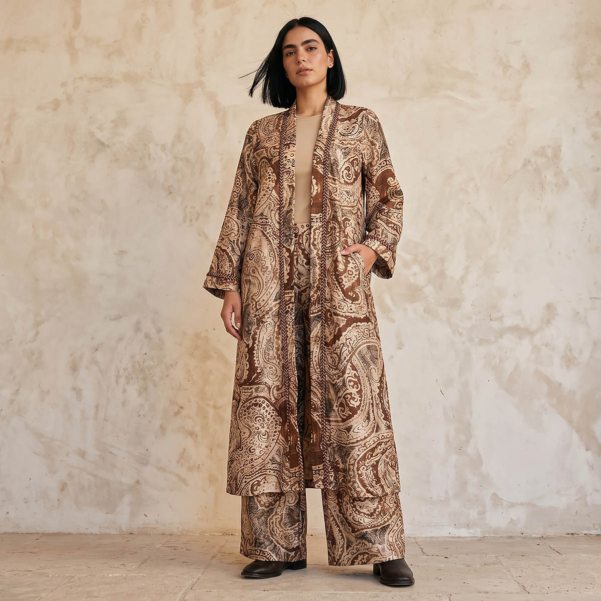 سترة مفتوحة طويلة بقصة مريحة وطبعات من سبلاش سمارت-women-clothing-shirtsandblouses-blouses-image-1