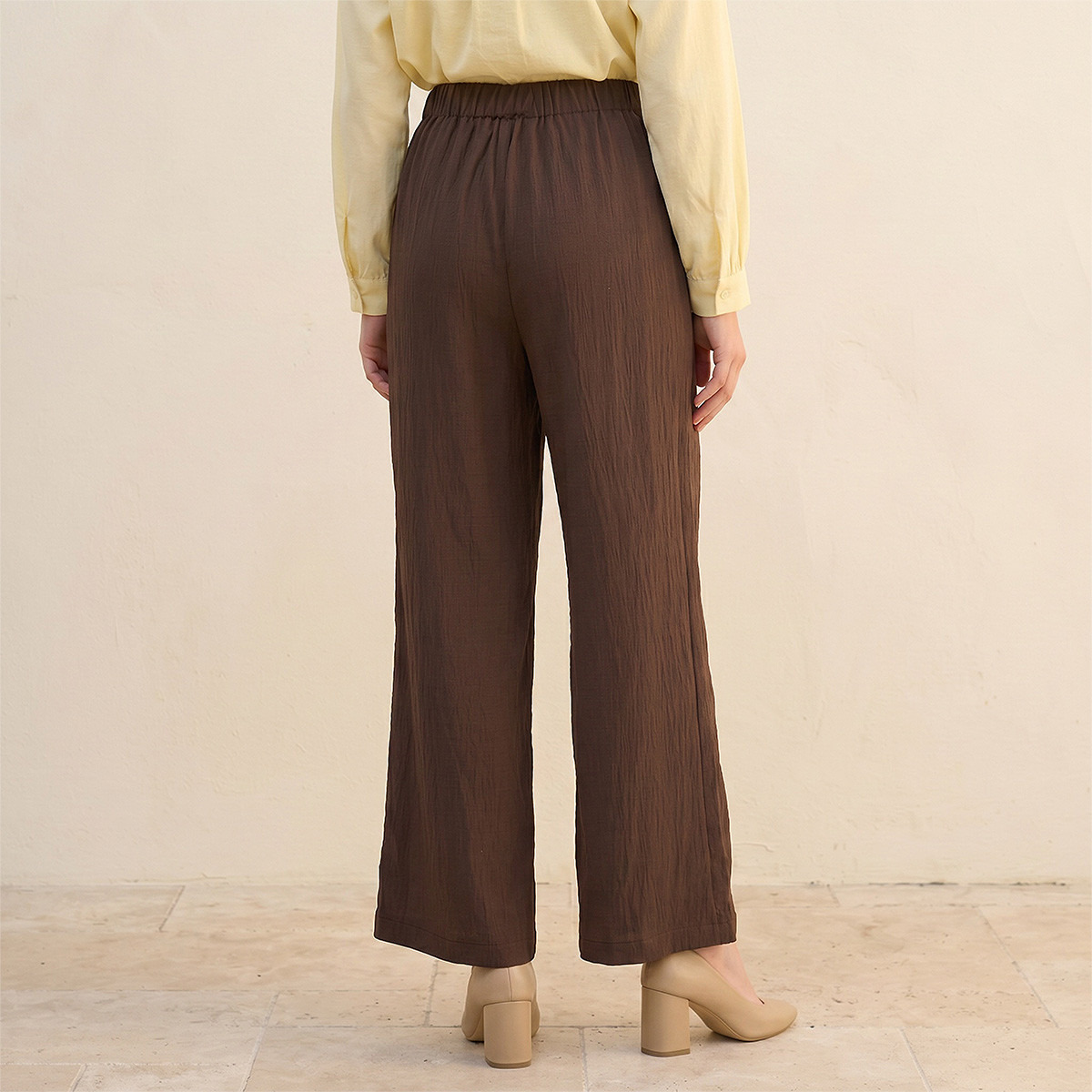 بنطلون واسع الساق بملمس بارز من سبلاش سمارت-women-clothing-trousers-image-4