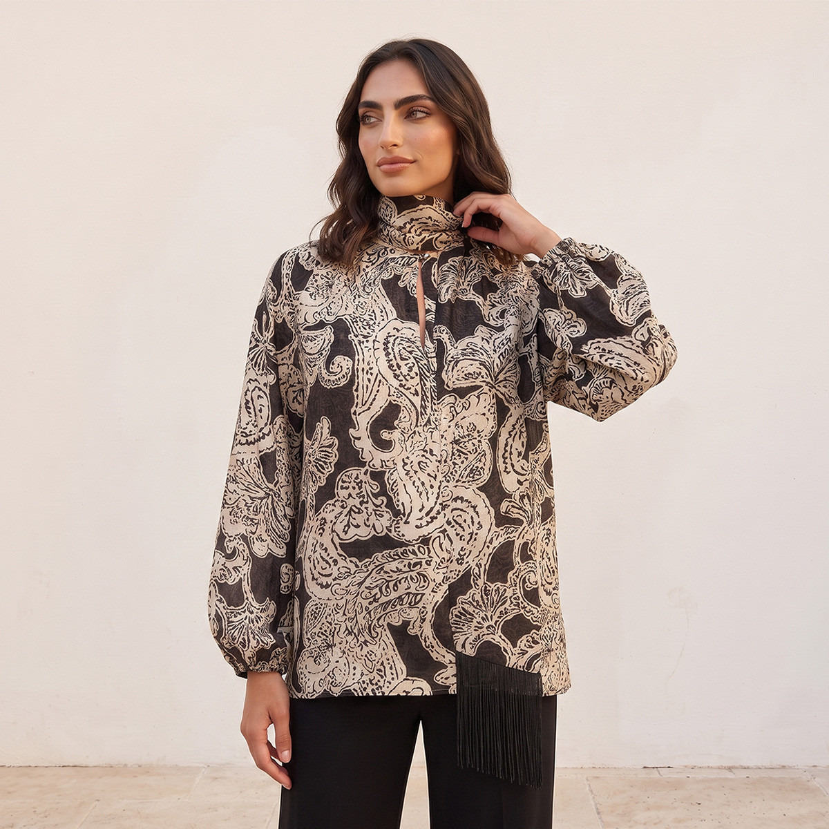 بلوزة بربطة عنق من سبلاش سمارت-women-clothing-shirtsandblouses-blouses-image-4
