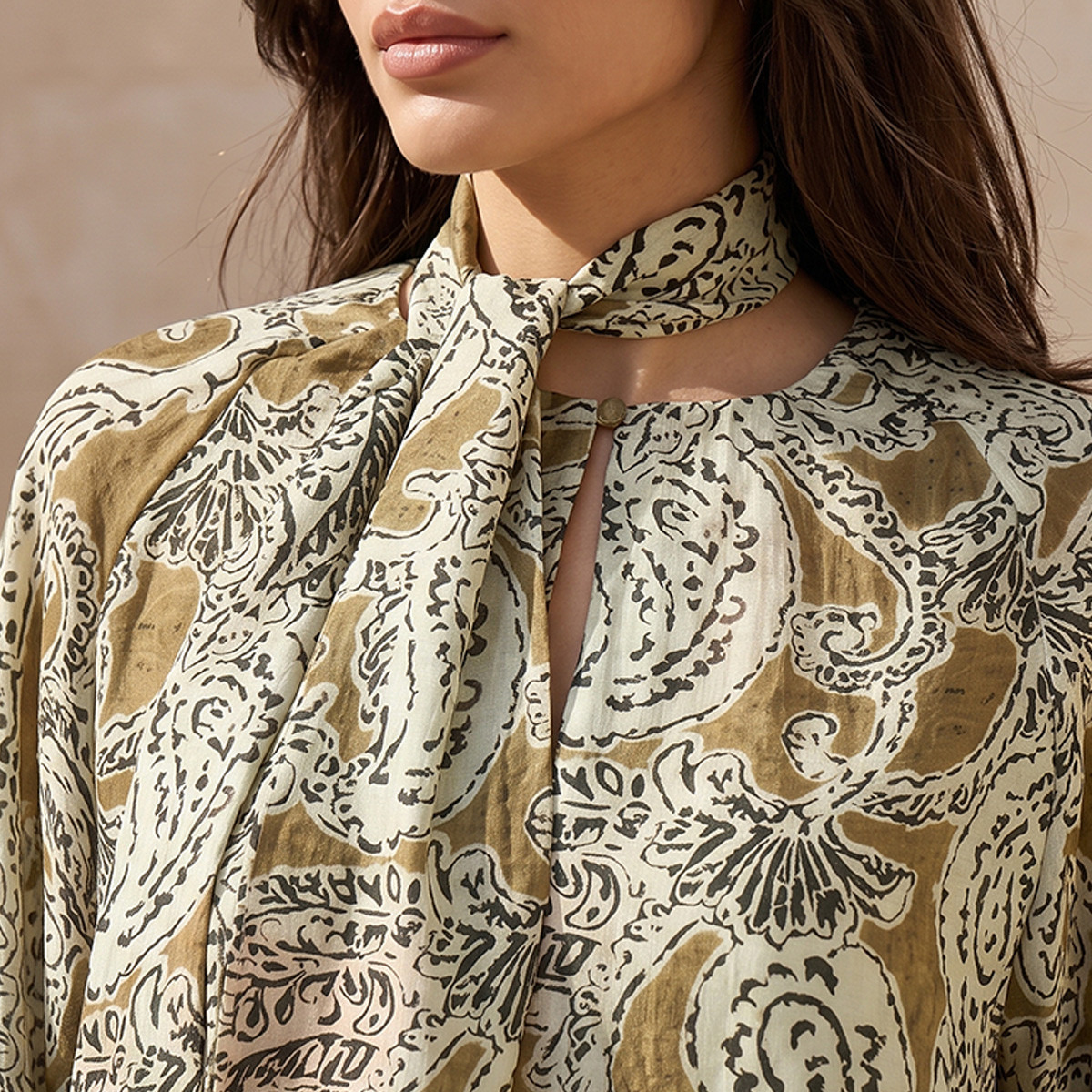 بلوزة بربطة عنق من سبلاش سمارت-women-clothing-shirtsandblouses-blouses-image-6