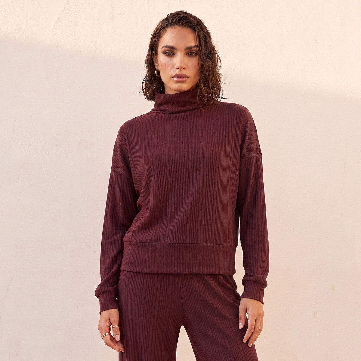 بلوزة بياقة عالية وقصة مريحة من سبلاش سمارت-women-clothing-shirtsandblouses-blouses-image-5