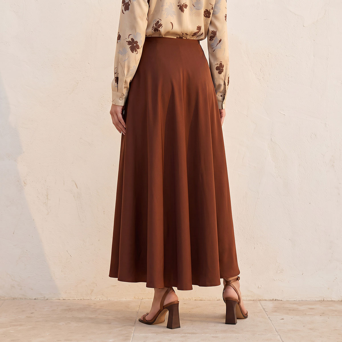 Splash Smart Maxi Length Fluid Skirt-women-clothing-skirts-image-4