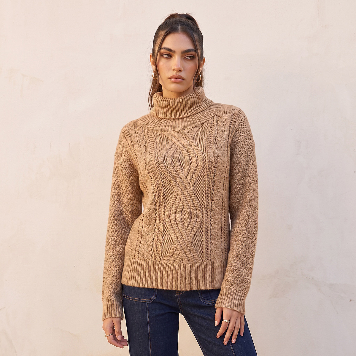 كنزة بياقة عالية وتصميم محبوك من سبلاش سمارت-women-winterwear-cardigansandjumpers-jumpers-image-5