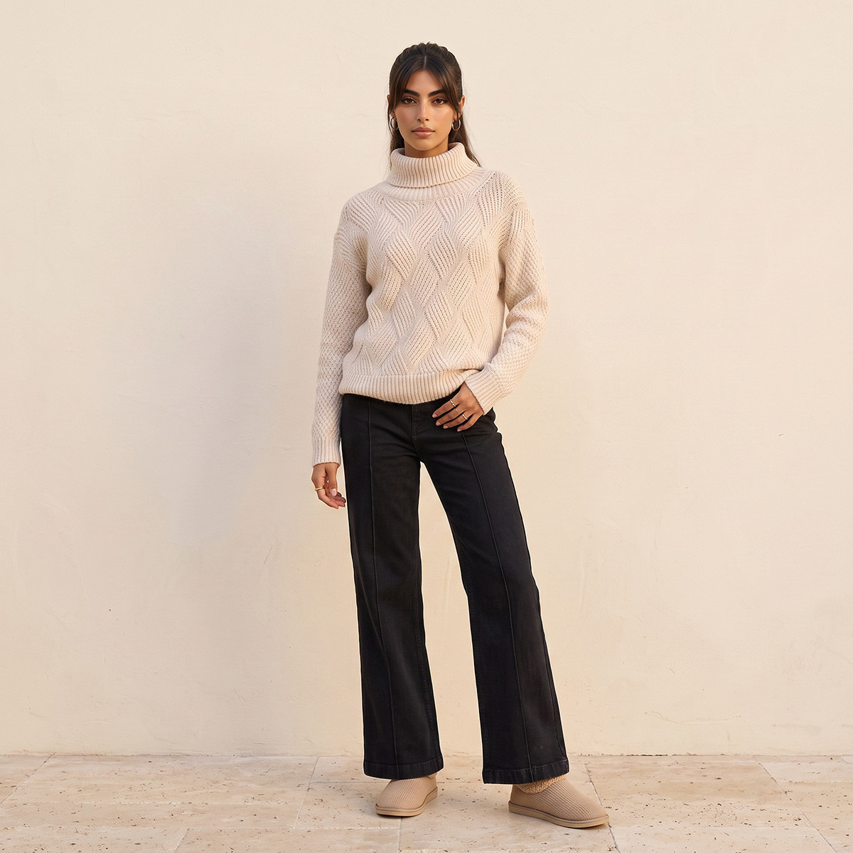كنزة بياقة عالية وتصميم محبوك من سبلاش سمارت-women-winterwear-cardigansandjumpers-jumpers-image-3