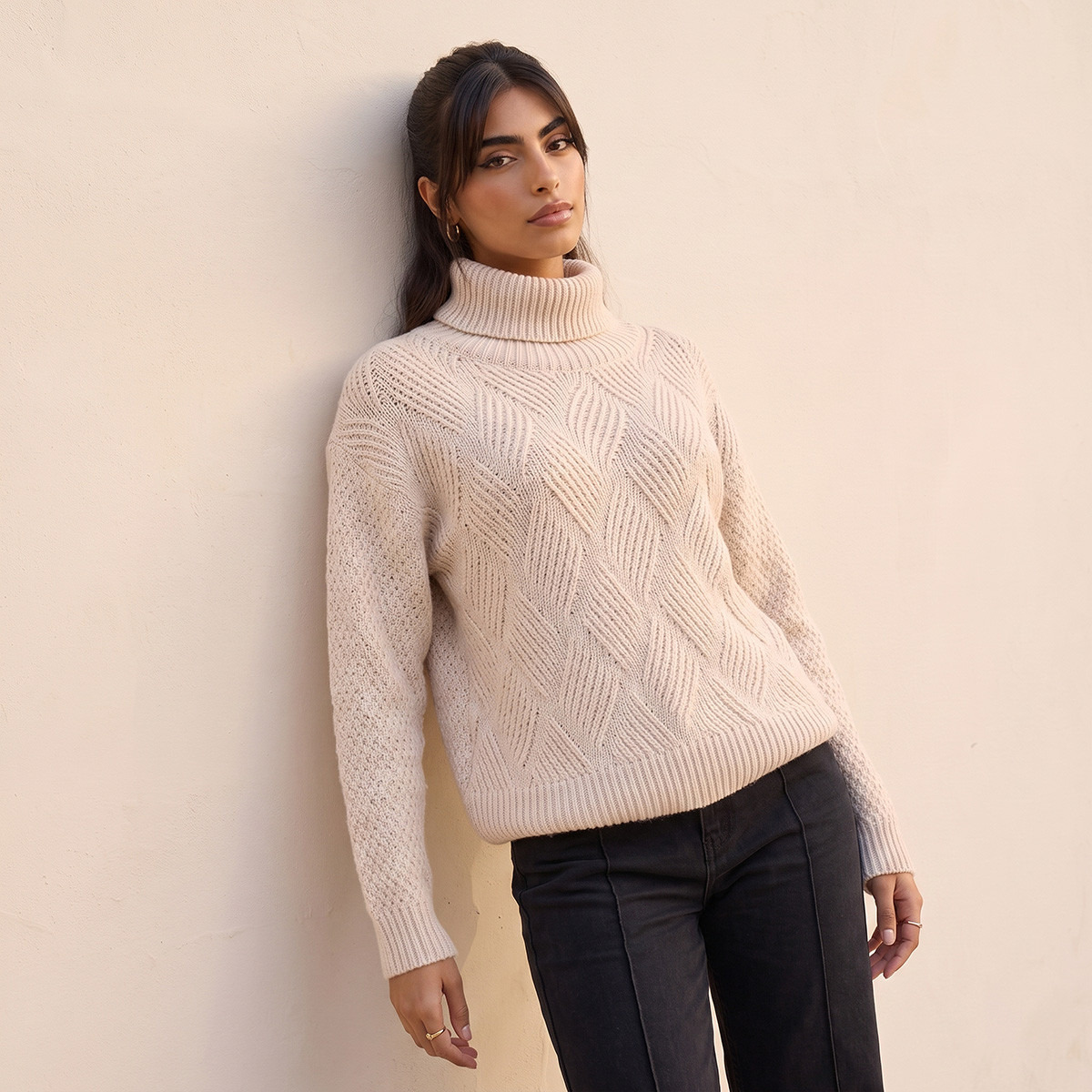 كنزة بياقة عالية وتصميم محبوك من سبلاش سمارت-women-winterwear-cardigansandjumpers-jumpers-image-6
