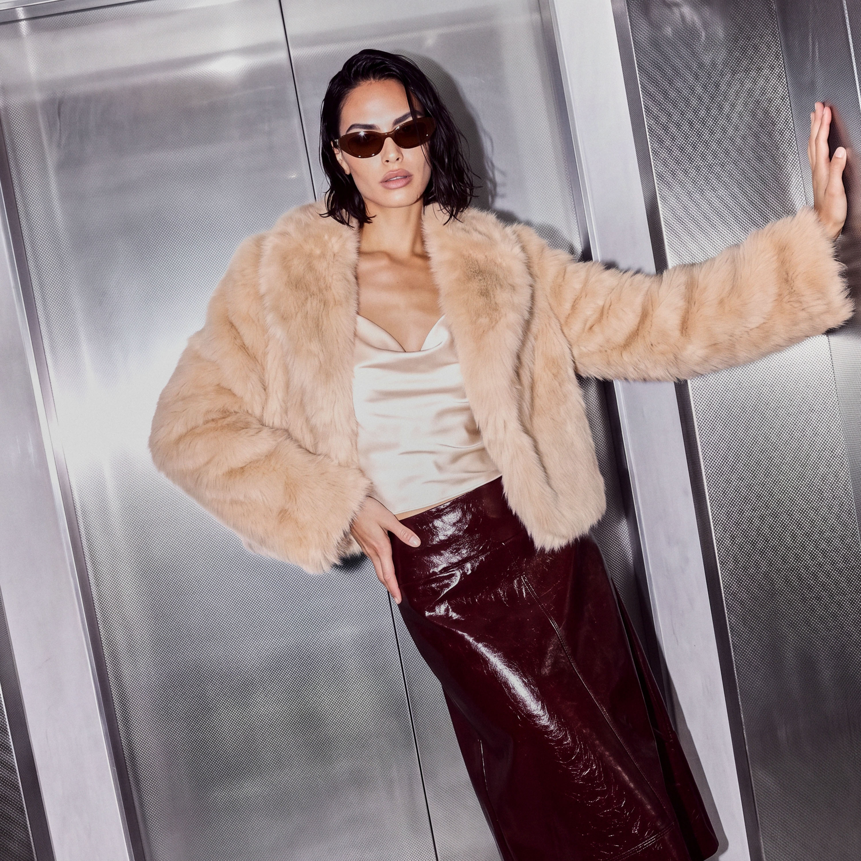 جاكيت فرو صناعي من سبلاش سمارت-women-winterwear-coatsandjackets-jackets-image-1