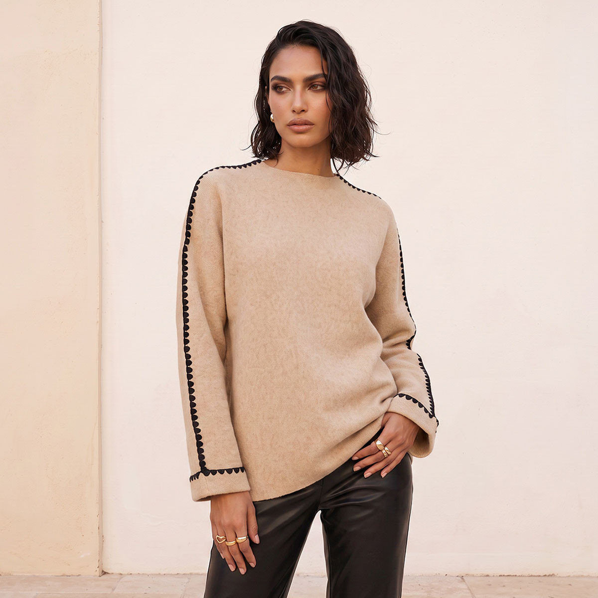 كنزة بياقة ضيقة وتفاصيل خياطة بارزة من سبلاش سمارت-women-winterwear-cardigansandjumpers-jumpers-image-6