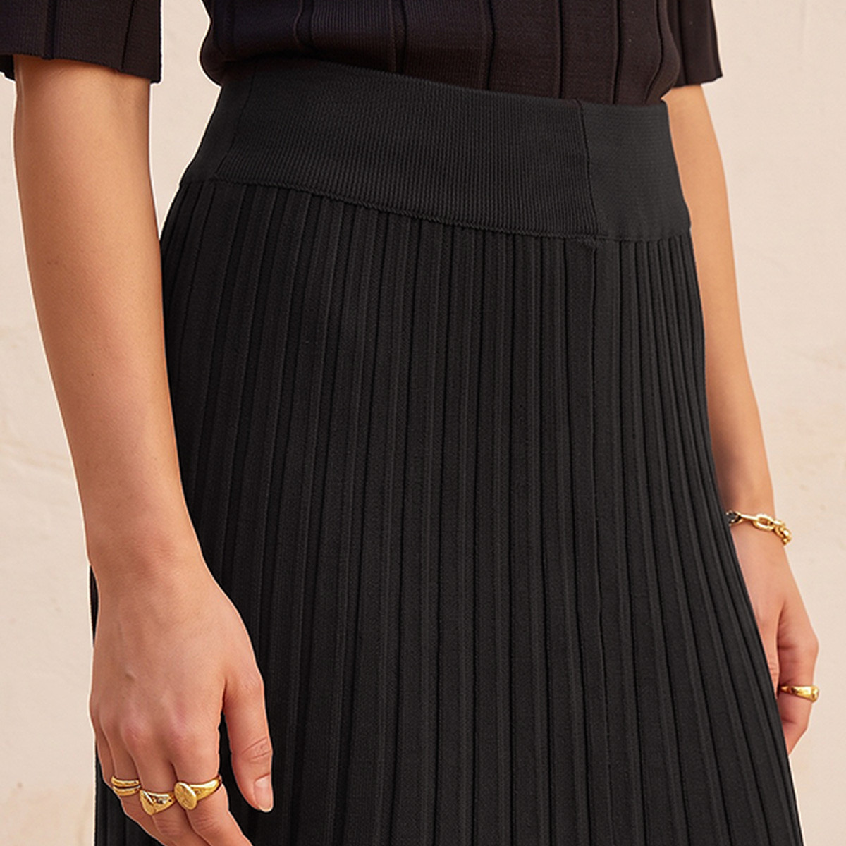 Splash Smart Pleated A-line Skirt with Ribbed Waistband-women-clothing-skirts-image-5