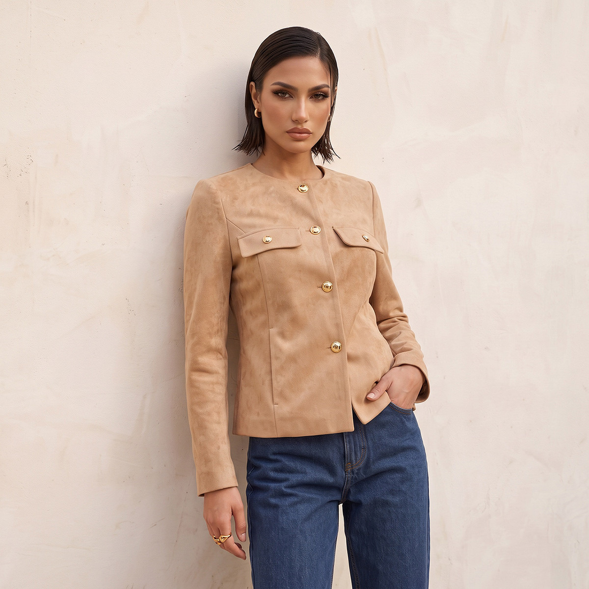 جاكيت من الشمواه بتفاصيل أزرار من سبلاش سمارت-women-winterwear-coatsandjackets-jackets-image-1