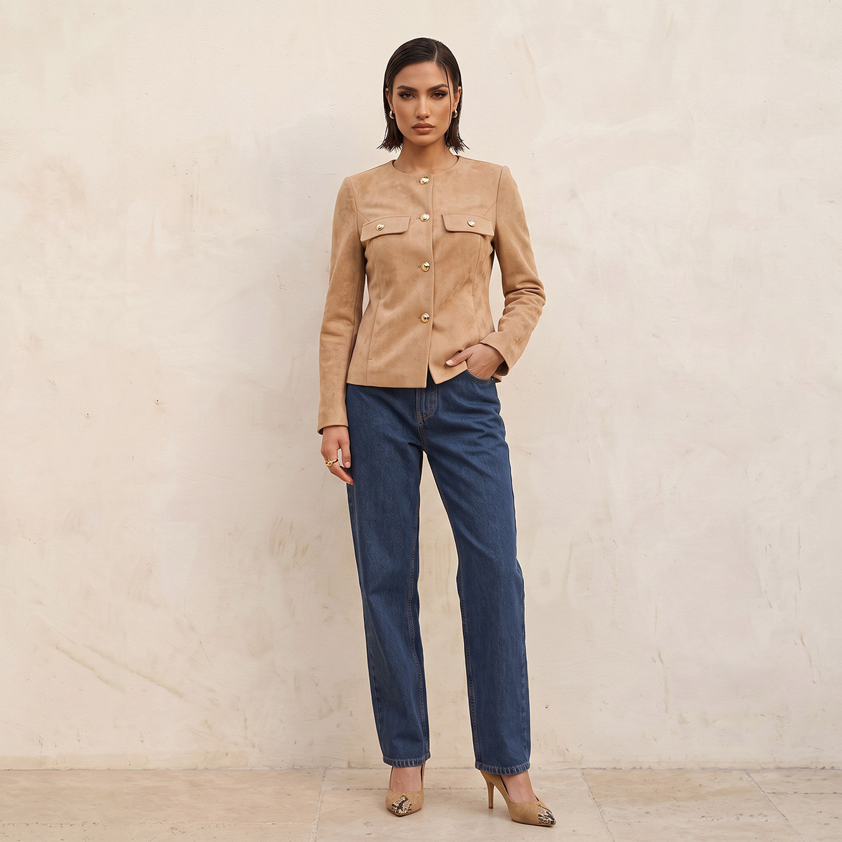 جاكيت من الشمواه بتفاصيل أزرار من سبلاش سمارت-women-winterwear-coatsandjackets-jackets-image-2