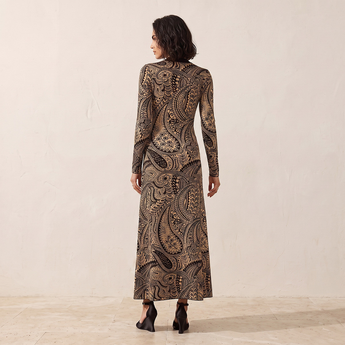 Splash Smart Maxi Length A-line Dress with Paisley Print-women-clothing-dresses-image-2