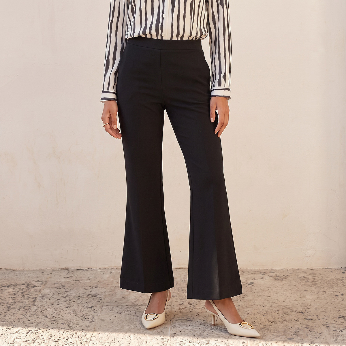 بنطلون بقصة بوت كت من سبلاش سمارت-women-clothing-trousers-image-1