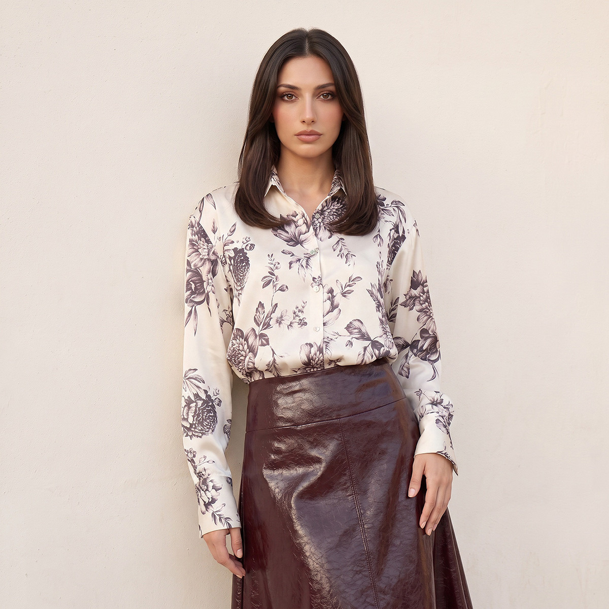قميص ساتان بطبعات زهرية من سبلاش سمارت-women-clothing-shirtsandblouses-shirts-image-1
