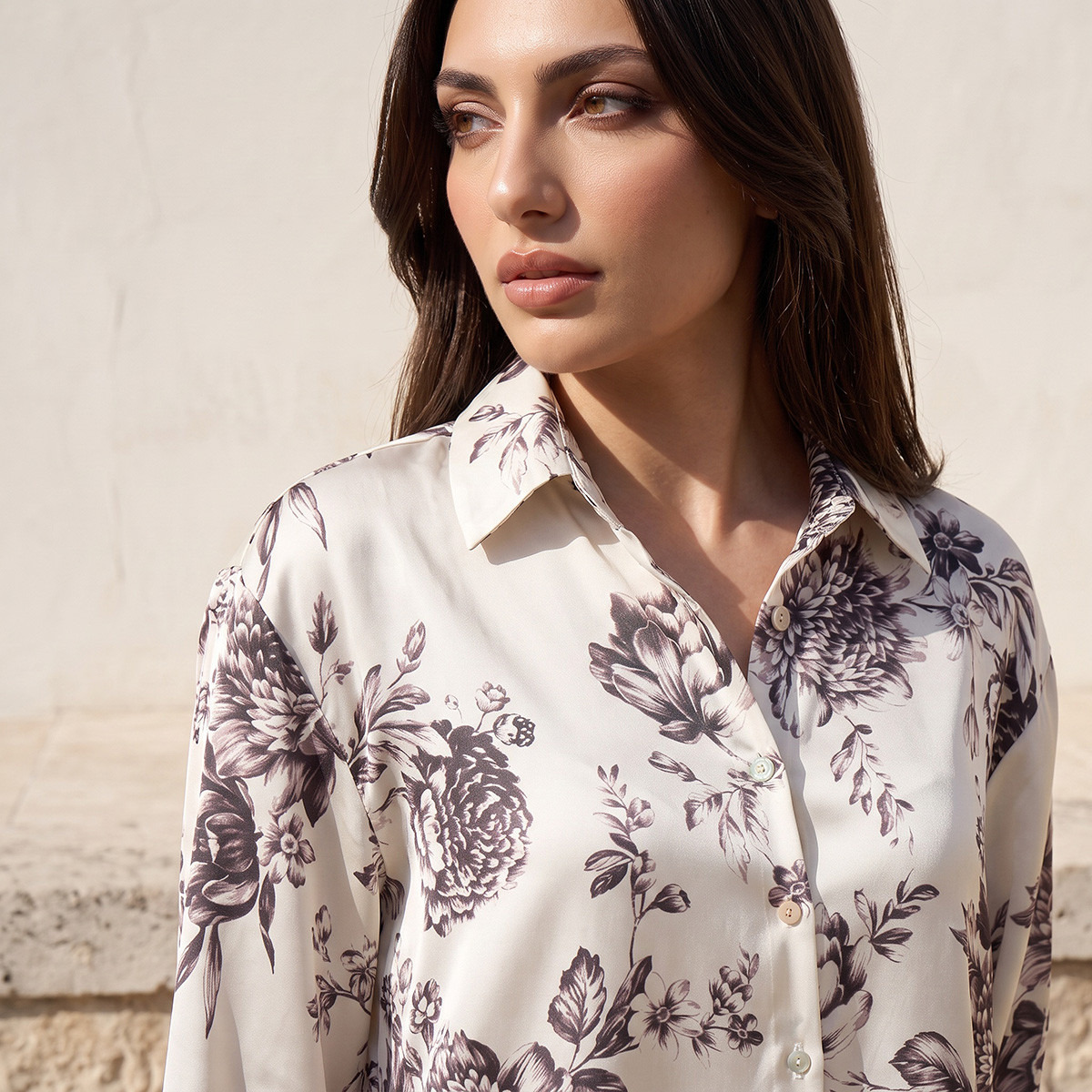قميص ساتان بطبعات زهرية من سبلاش سمارت-women-clothing-shirtsandblouses-shirts-image-2