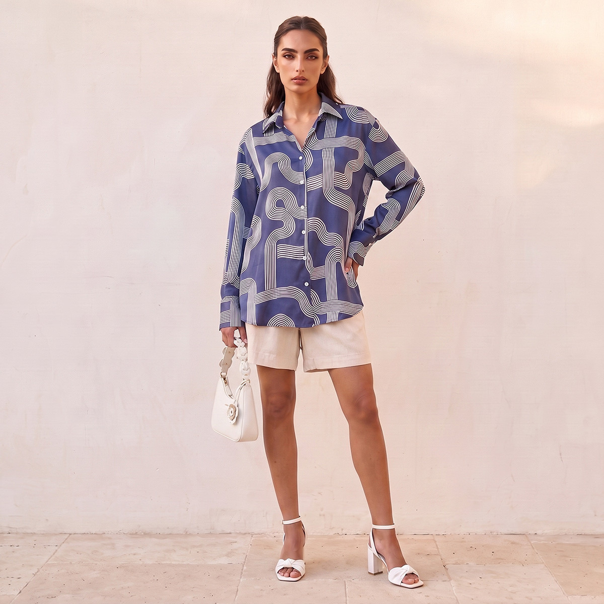 قميص ساتان بطبعات من سبلاش سمارت-women-clothing-shirtsandblouses-shirts-image-3
