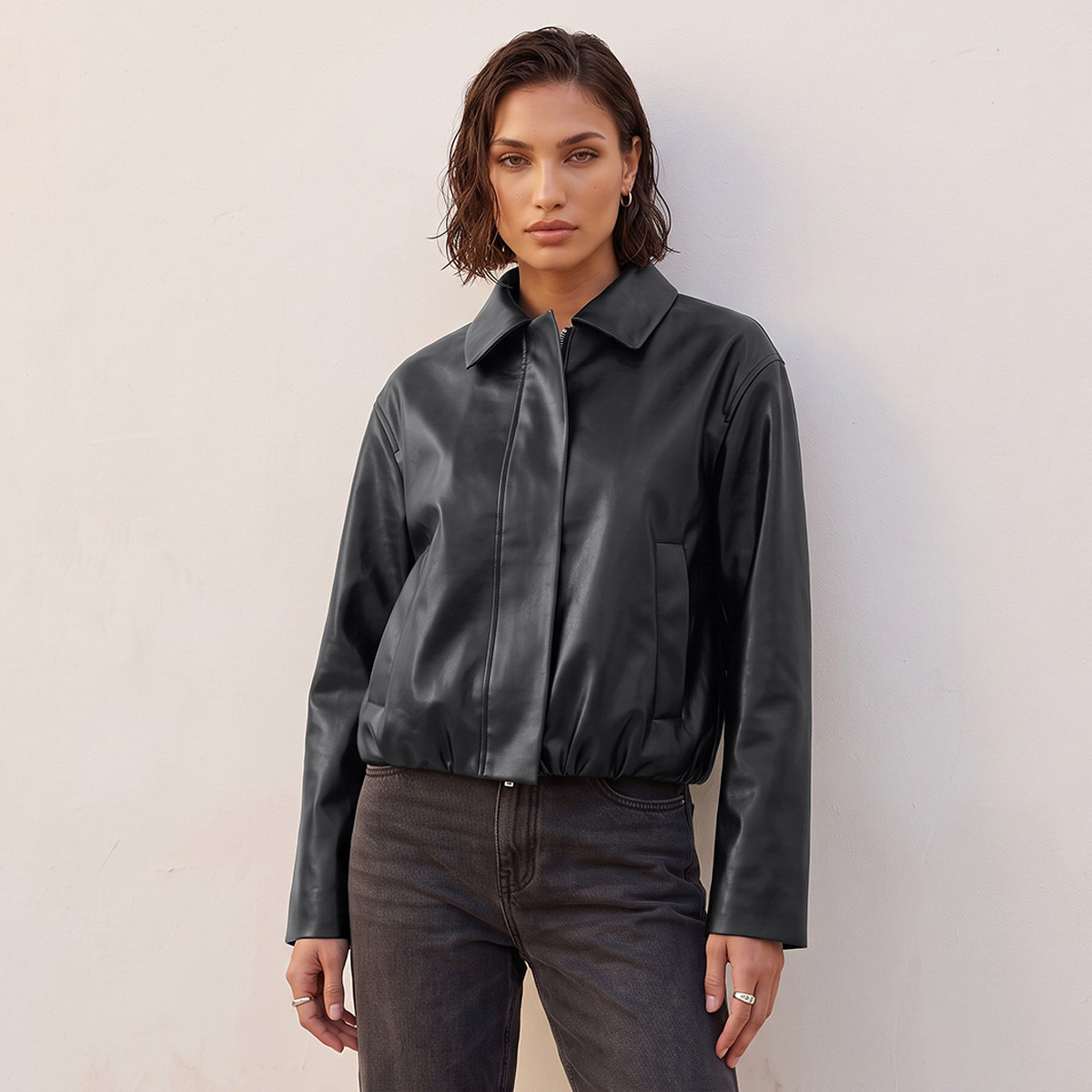 جاكيت بومبر بقصة عادية وجيوب من سمارت من سبلاش-women-winterwear-coatsandjackets-jackets-image-5