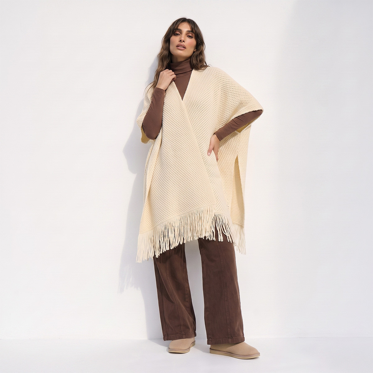 Splash Smart Textured V-neck Poncho-women-winterwear-cardigansandjumpers-cardigans-image-5