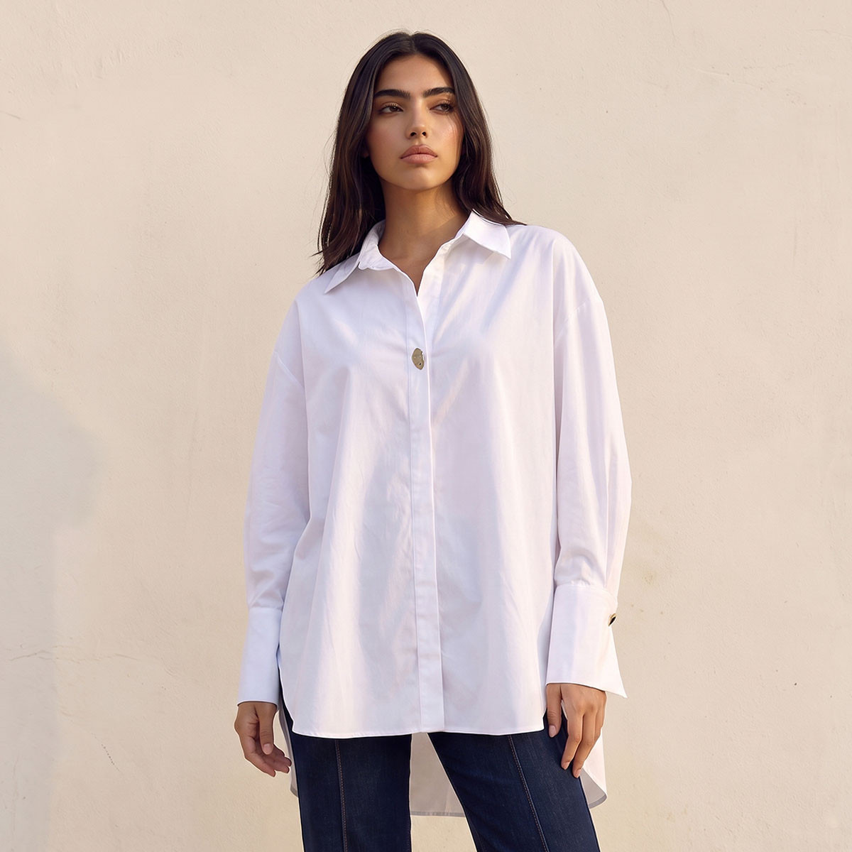 قميص بوبلين بقصة مريحة وحافة غير متساوية من سبلاش سمارت-women-clothing-shirtsandblouses-shirts-image-2