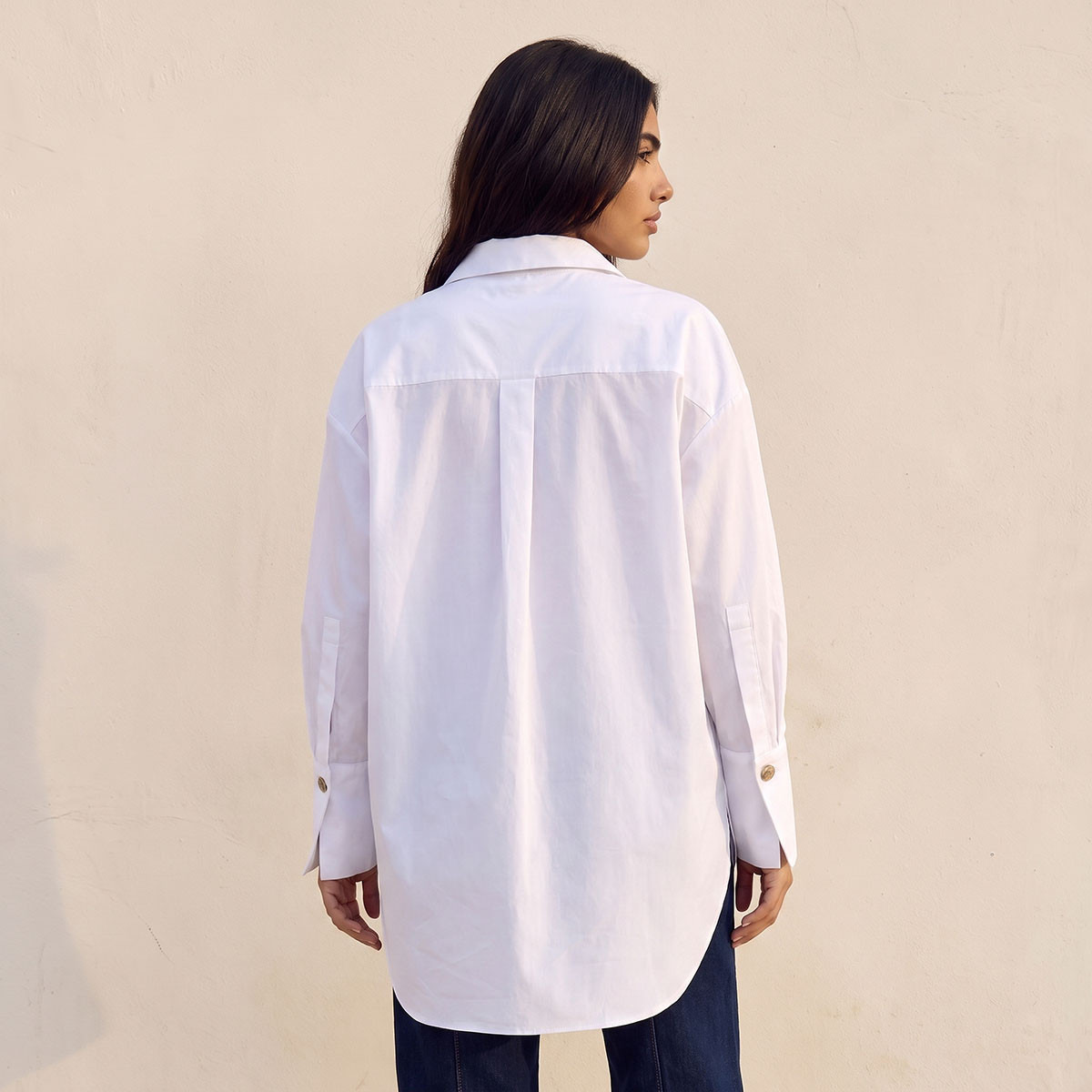 قميص بوبلين بقصة مريحة وحافة غير متساوية من سبلاش سمارت-women-clothing-shirtsandblouses-shirts-image-4