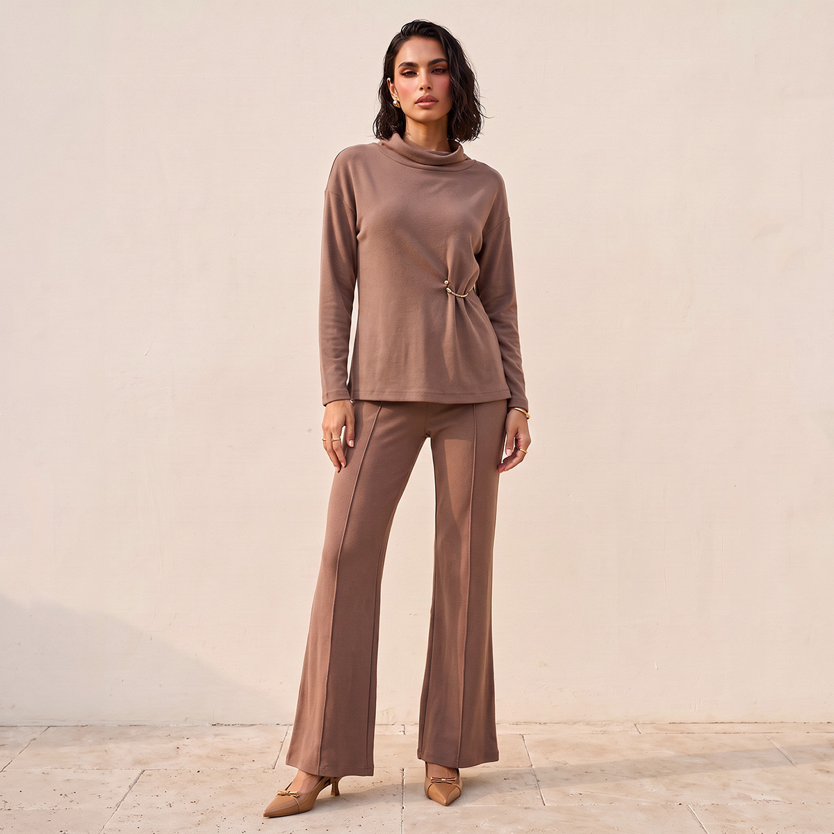 بنطلون بقصة واسعة وخصر مطاطي من سمارت من سبلاش-women-clothing-trousers-image-2