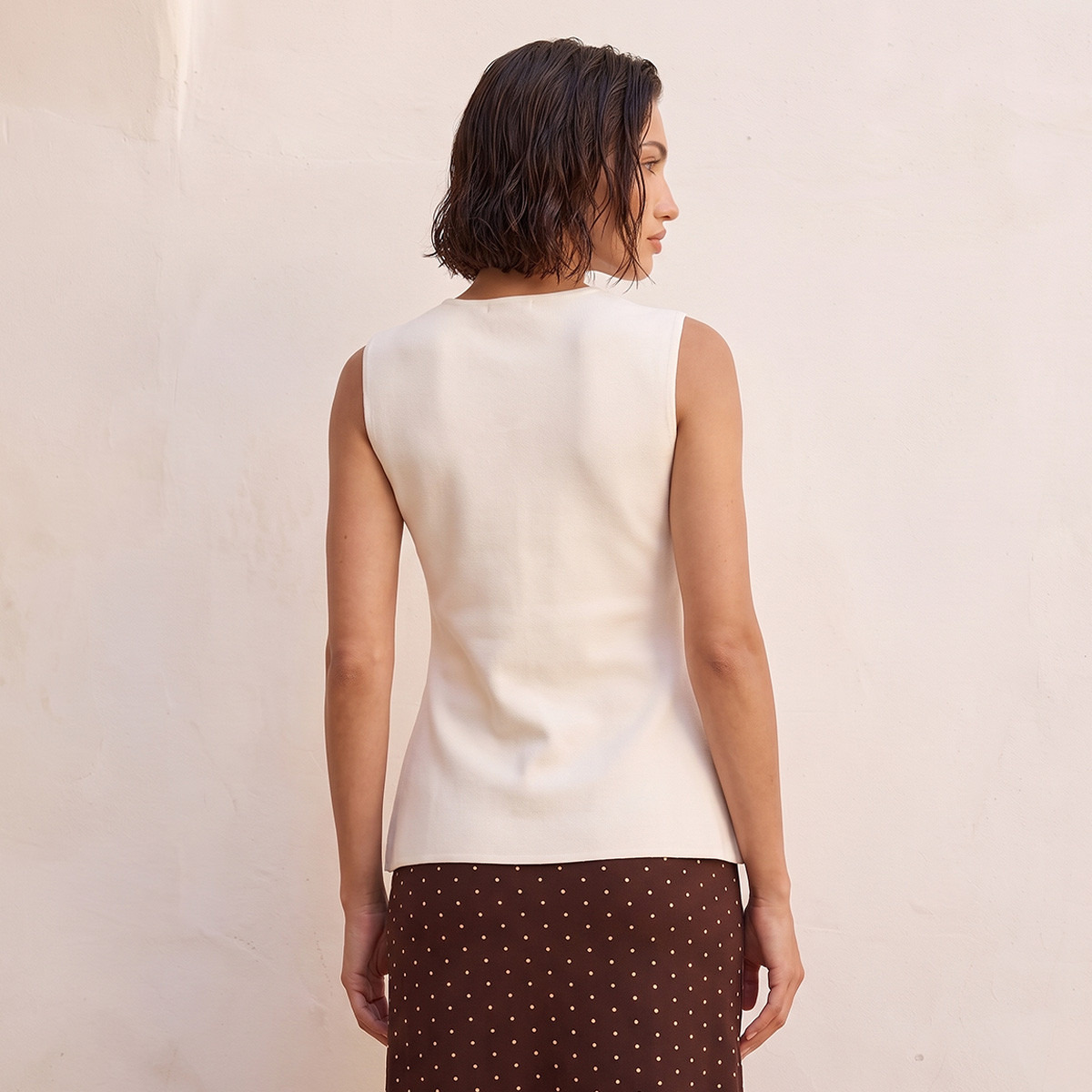 Splash Smart Round Neck Sleeveless Top-women-clothing-shirtsandblouses-blouses-image-4