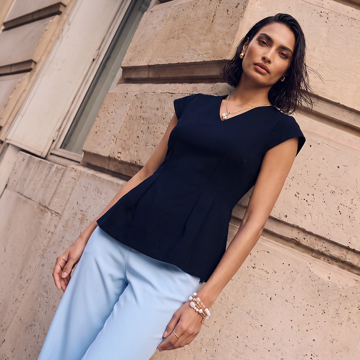 بلوزة بيبلوم بياقة V من سبلاش سمارت-women-clothing-shirtsandblouses-blouses-image-5