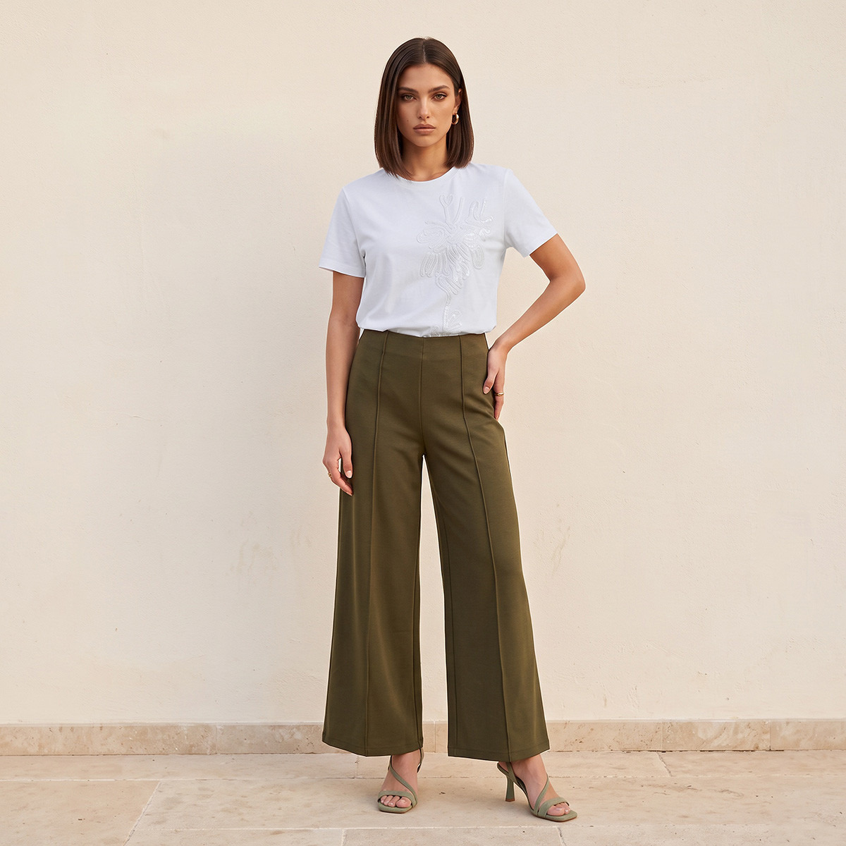 تيشيرت قطن بتطريز بقصة مريحة من سمارت من سبلاش-women-clothing-tshirts-image-2