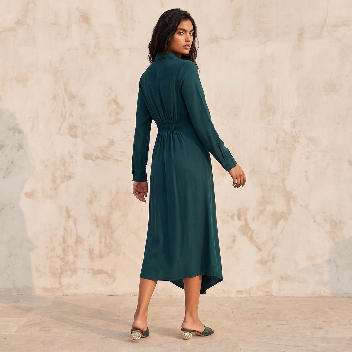 فستان قميص ميدي بكشكشة جانبية من سمارت من سبلاش-women-clothing-dresses-image-3