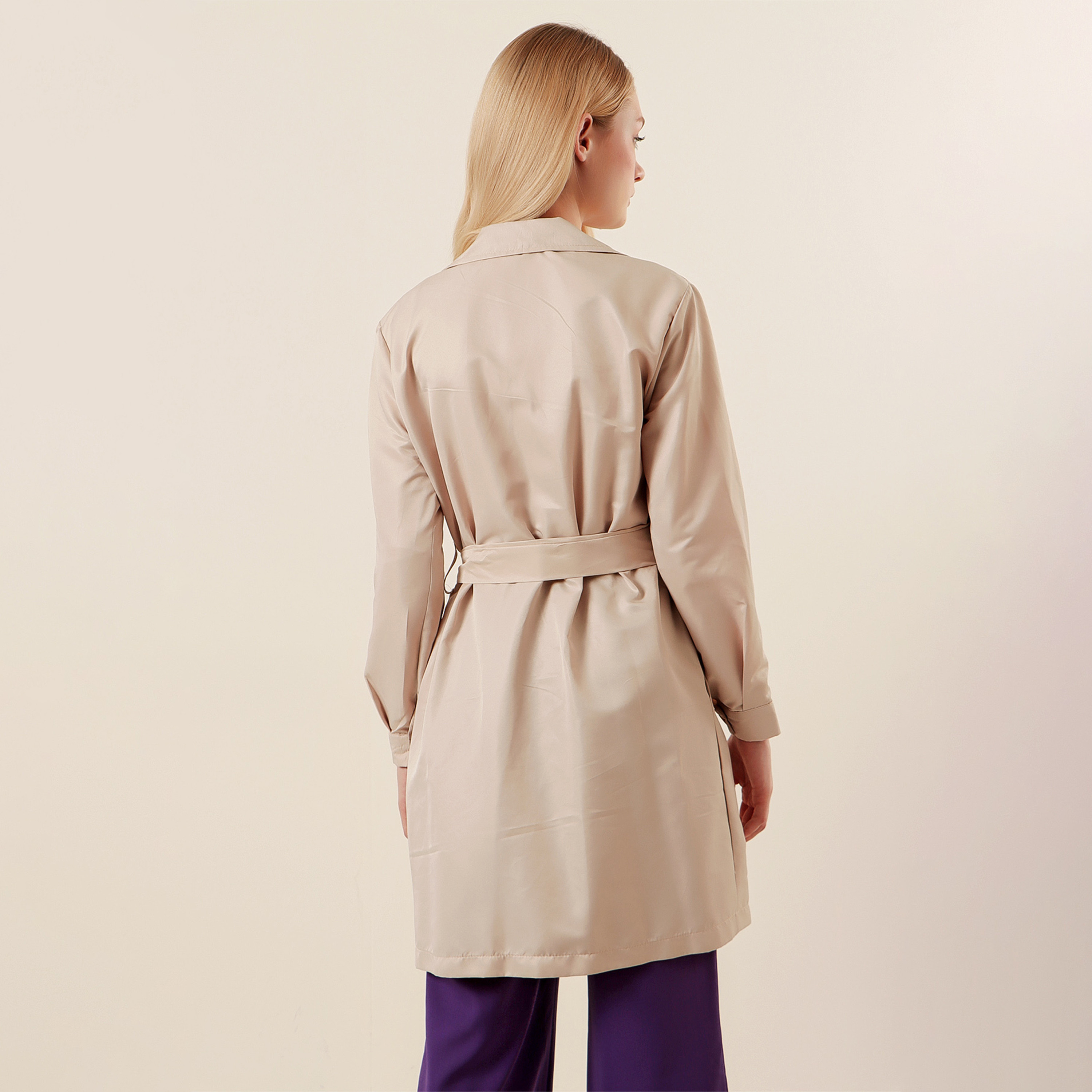معطف ترنش مزدوج الصدر بياقة مطوية نسائي من بيجدارت-women-clothing-coatsandjackets-coats-image-3