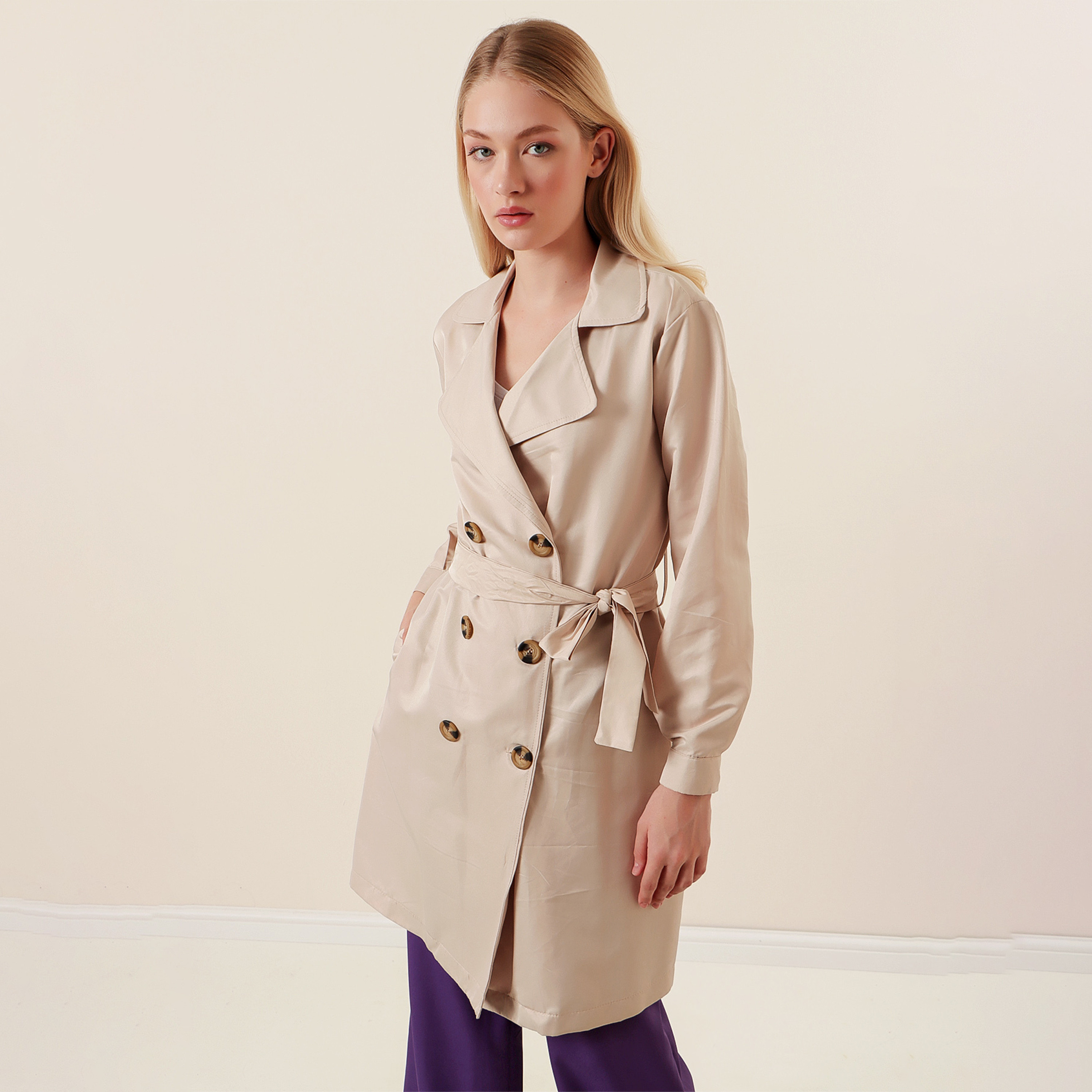معطف ترنش مزدوج الصدر بياقة مطوية نسائي من بيجدارت-women-clothing-coatsandjackets-coats-image-5